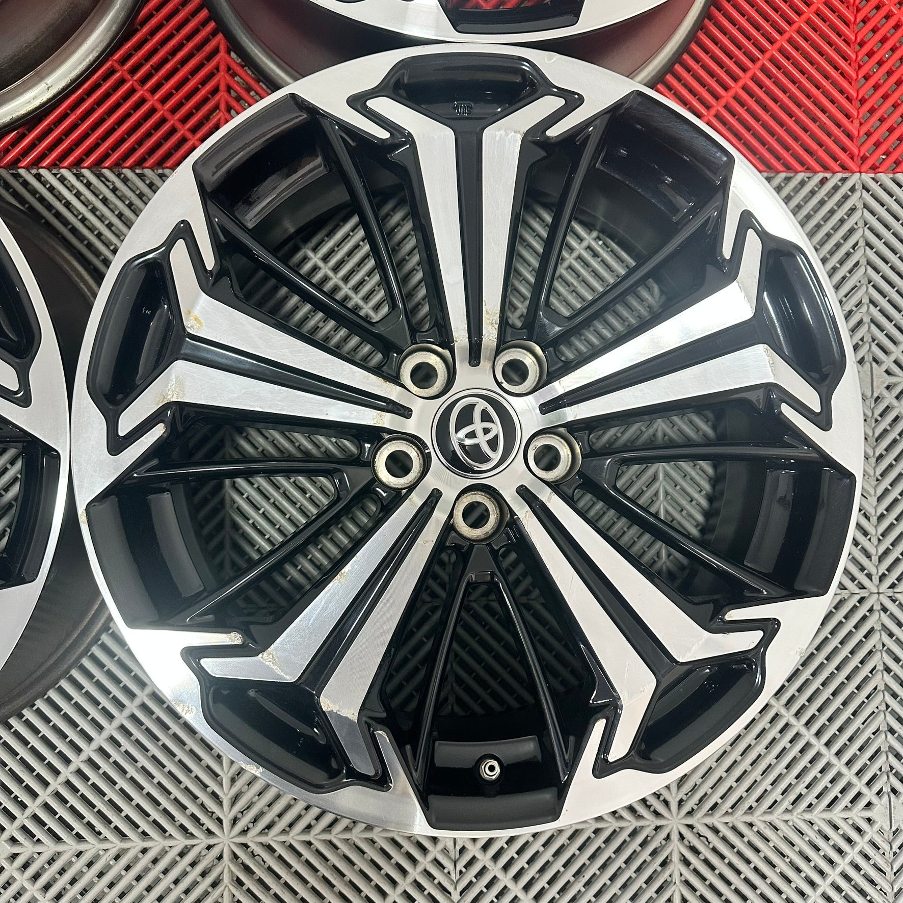 Jante Toyota RAV4 R19