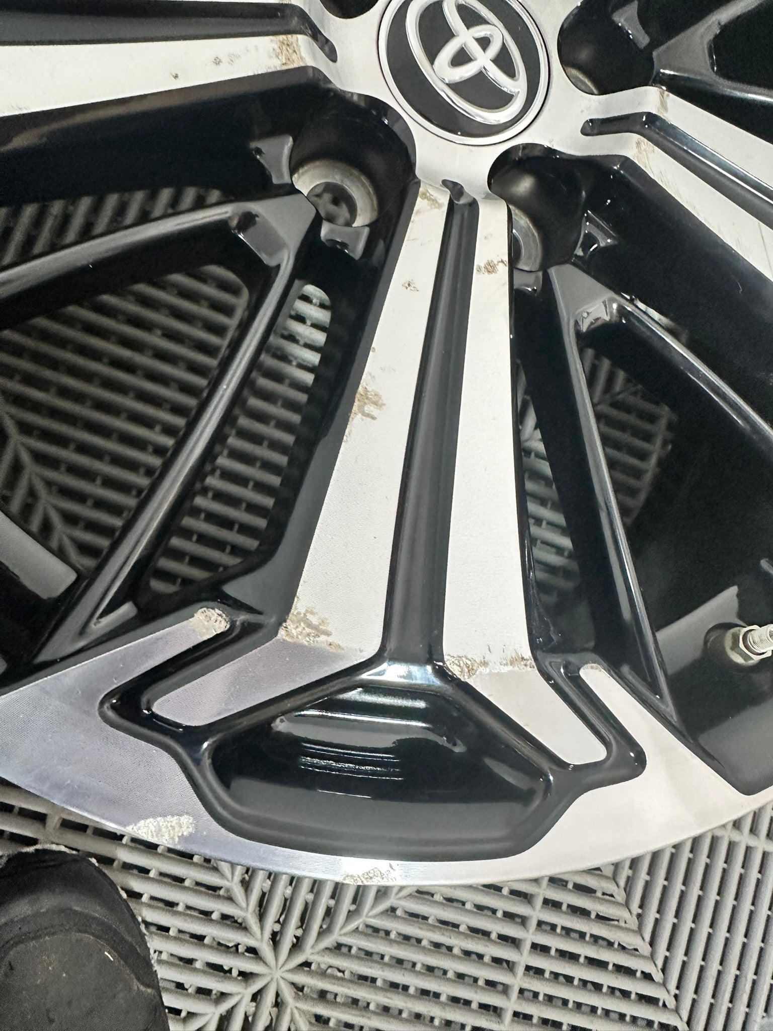 Jante Toyota RAV4 R19