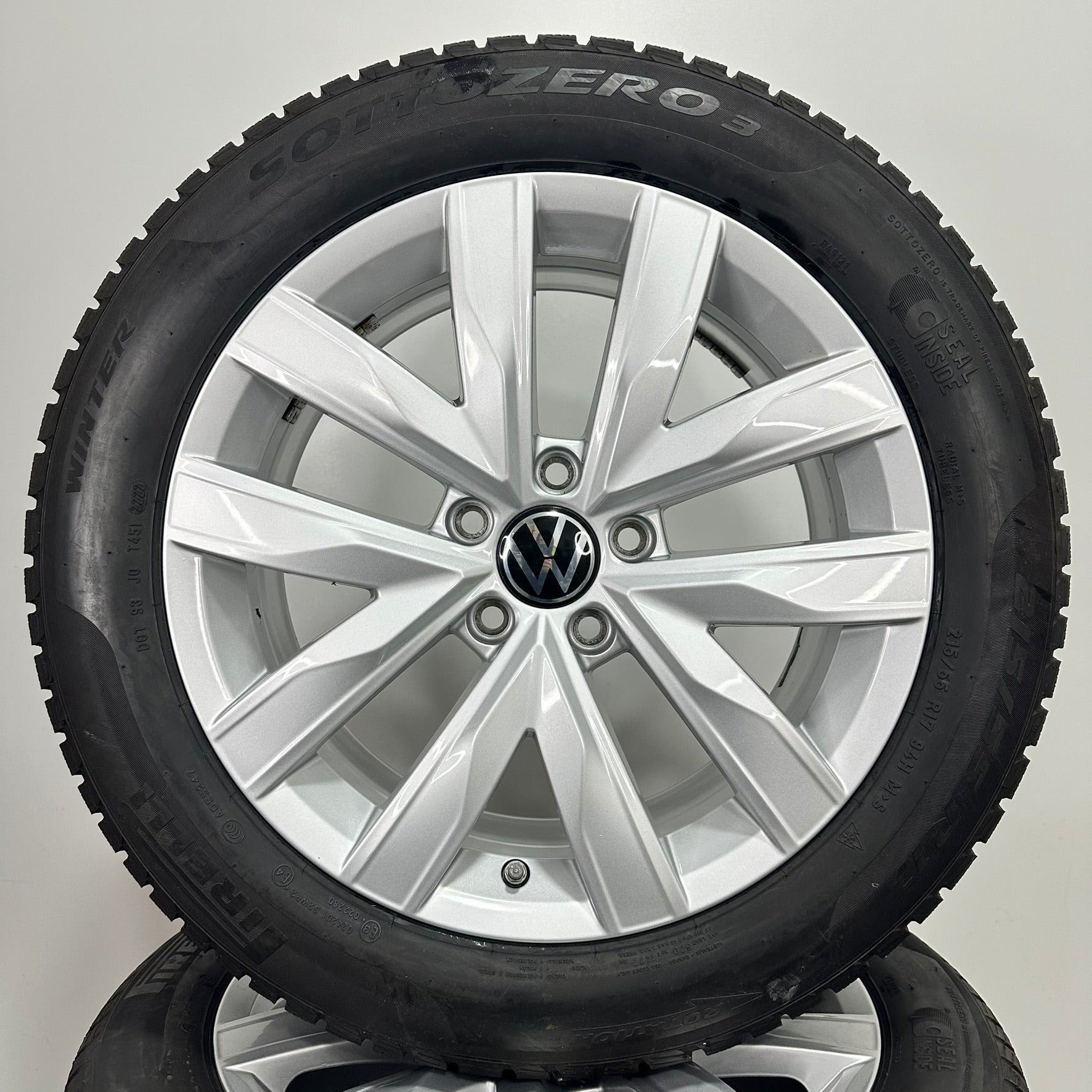 ❄️Jante VW Arteon Passat T-Roc Touran "Marstrand" iarna 215 55 17