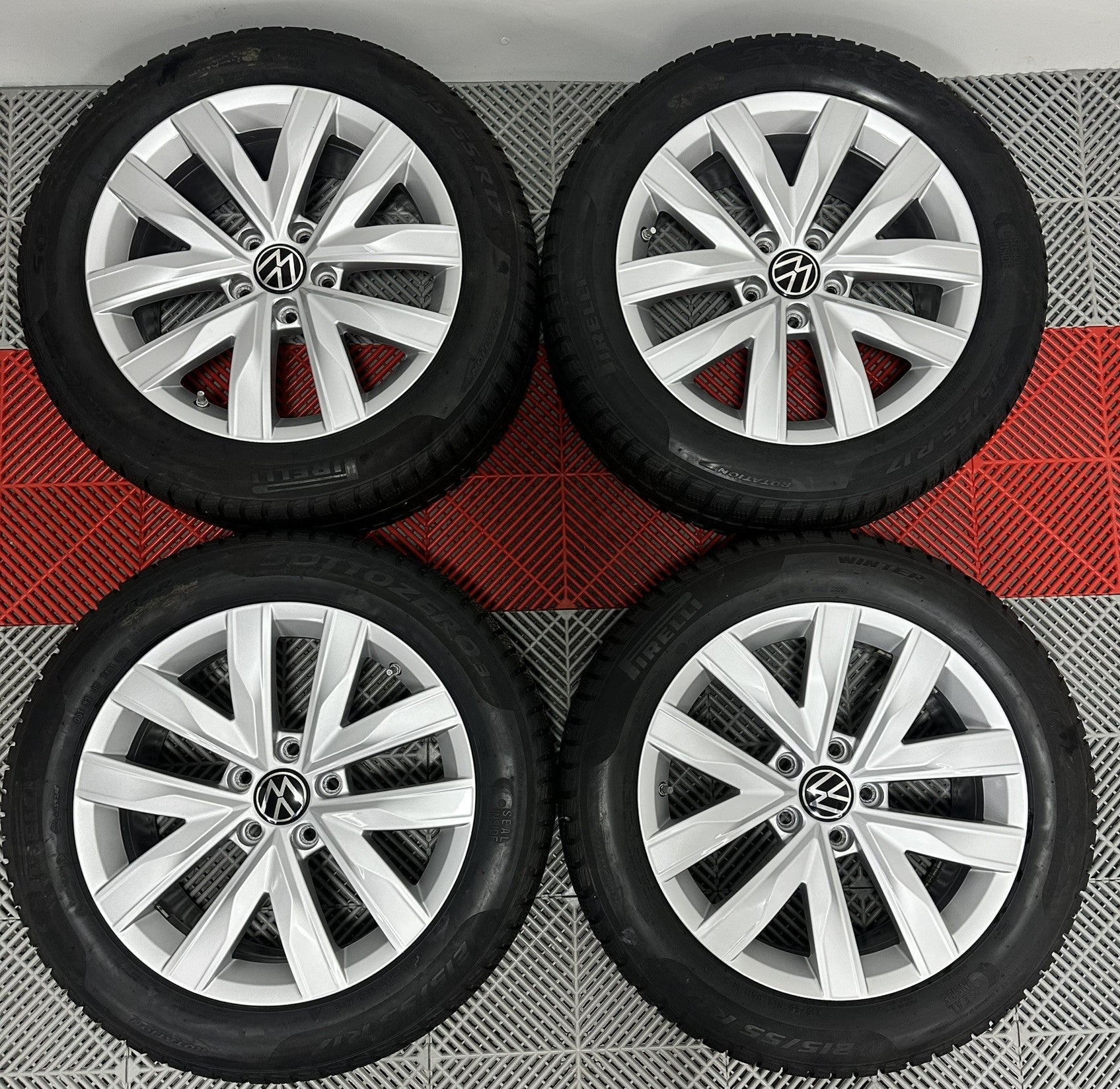❄️Jante VW Arteon Passat T-Roc Touran "Marstrand" iarna 215 55 17
