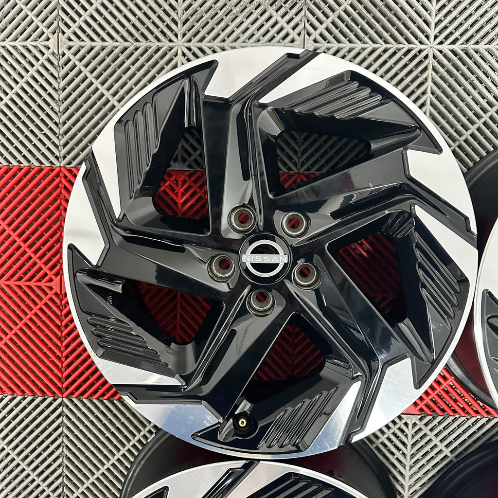 Jante Nissan Qashqai J12 R18