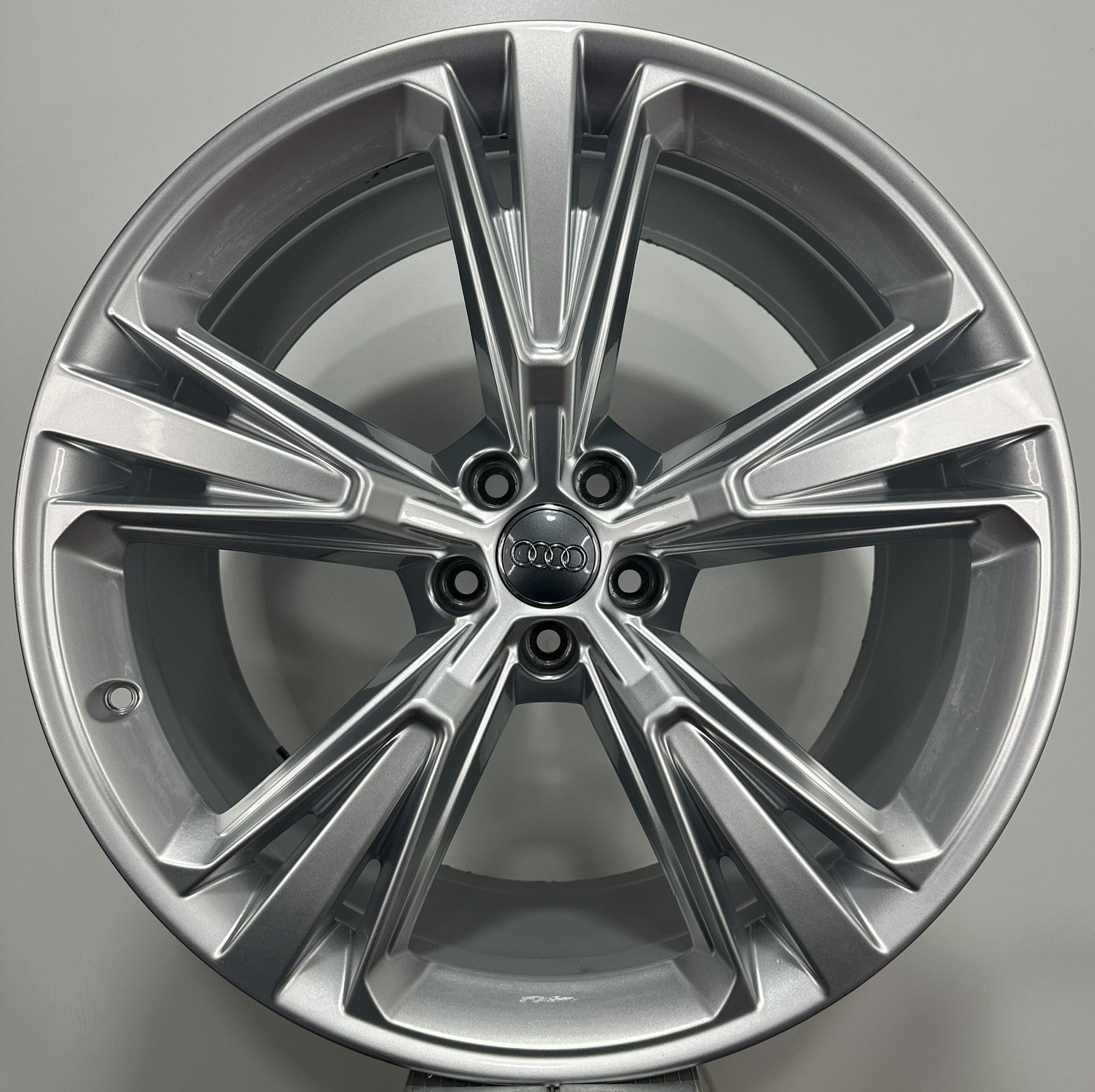 Jante Audi Q8 SQ8 R 21