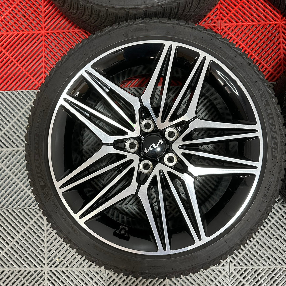 ❄️Jante Kia Stinger R19 anv iarna