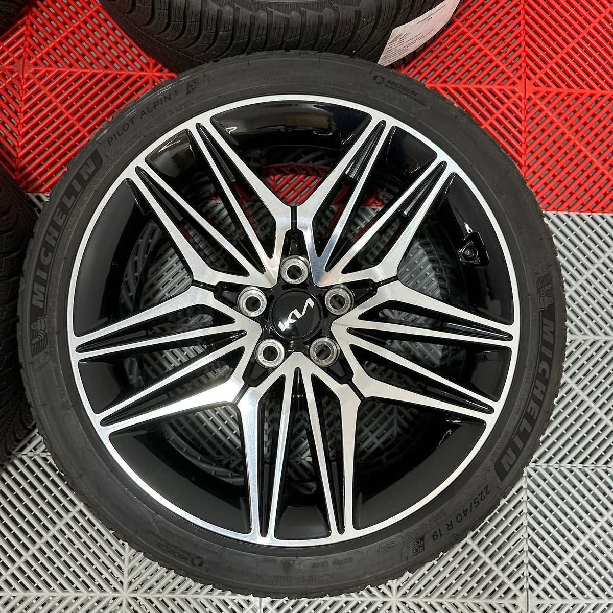 ❄️Jante Kia Stinger R19 anv iarna