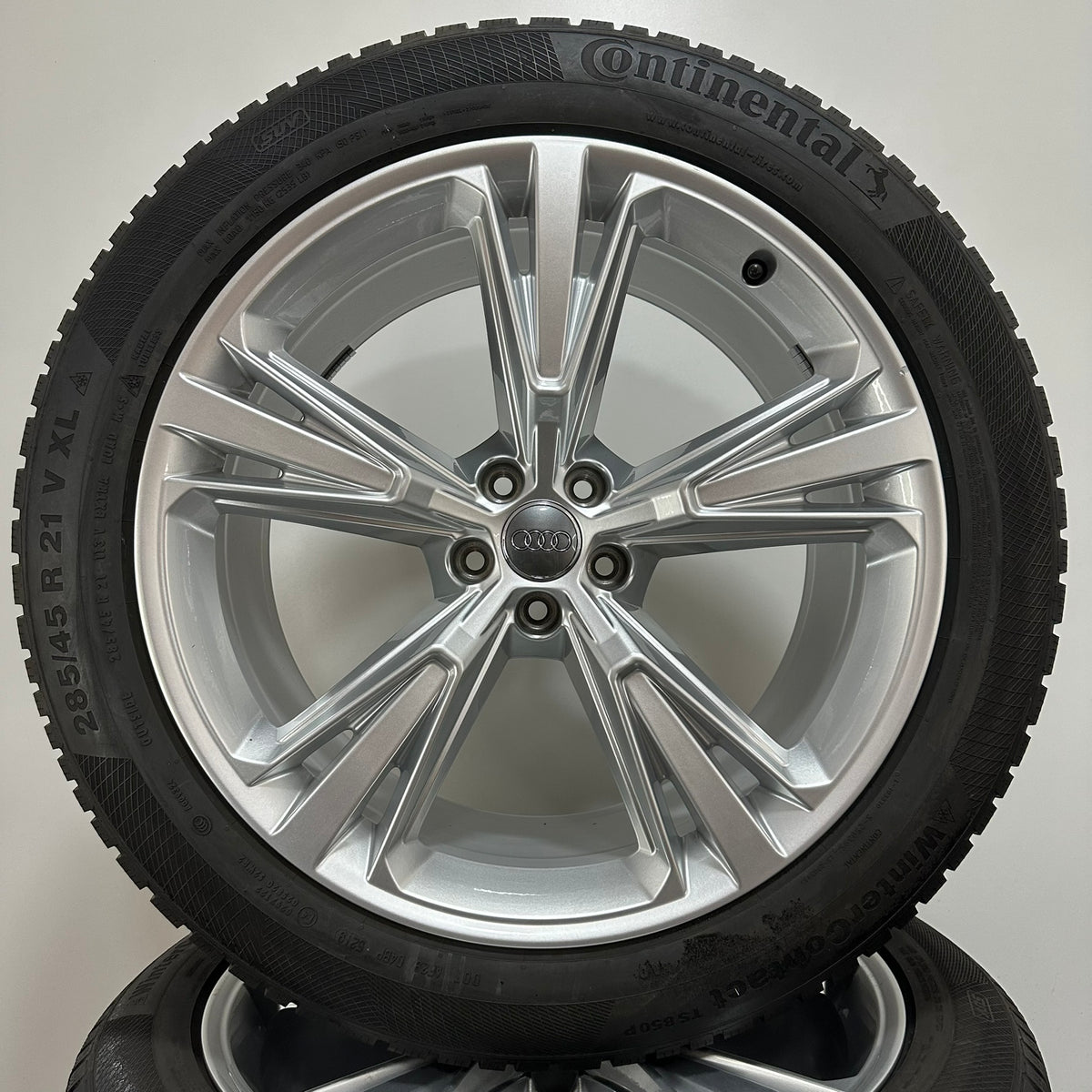 ❄️Jante Audi Q8 SQ8 R21 anvelope 285/45 R21
