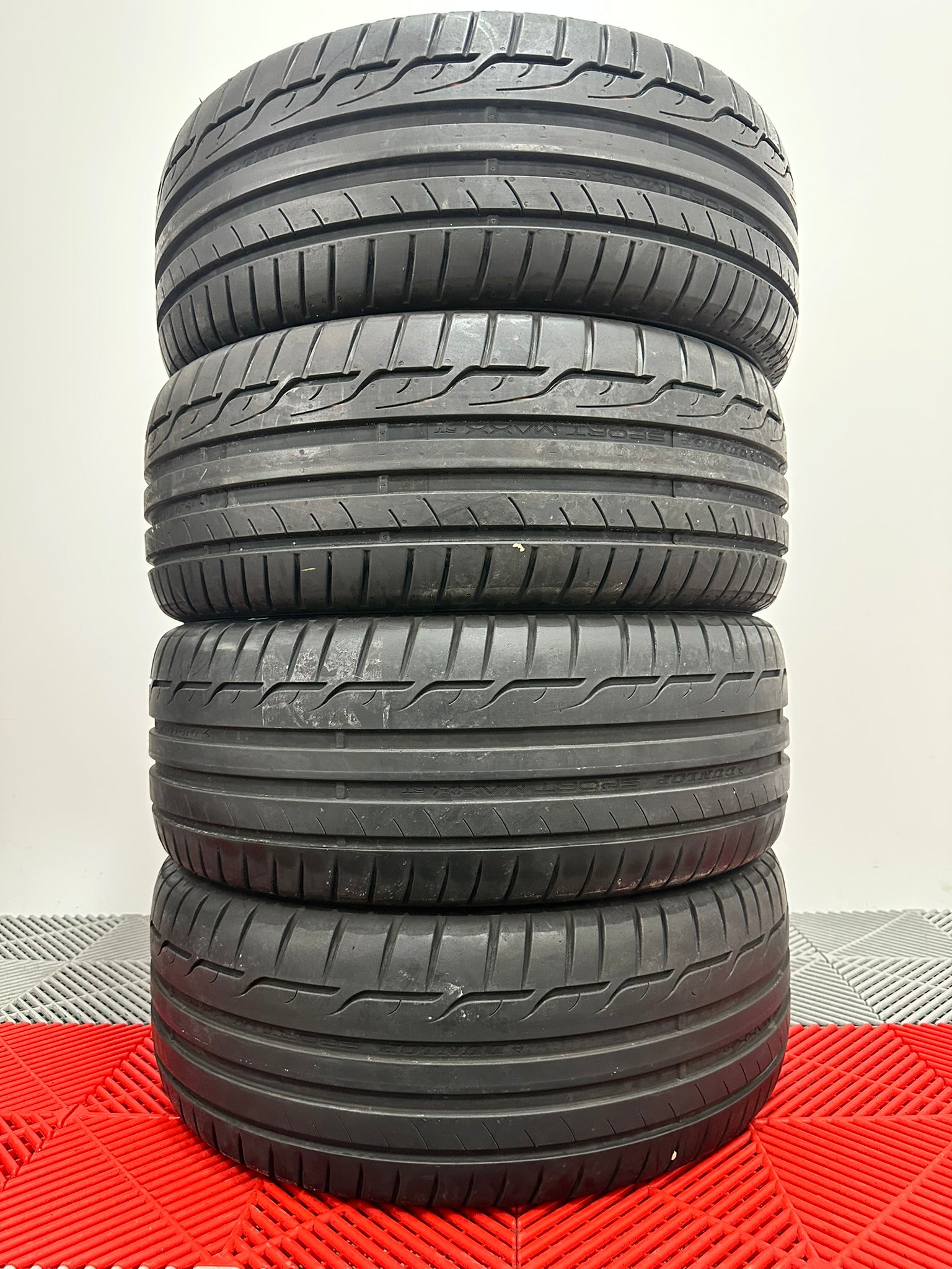 ☀️Jante Mercedes CLA A B Class R18 vara 225/40 R18