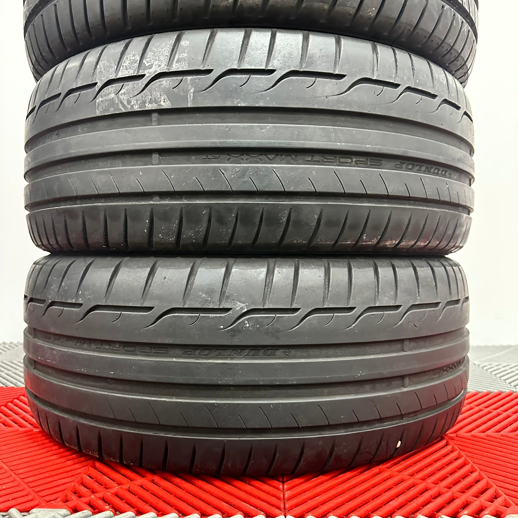 ☀️Jante Mercedes CLA A B Class R18 vara 225/40 R18