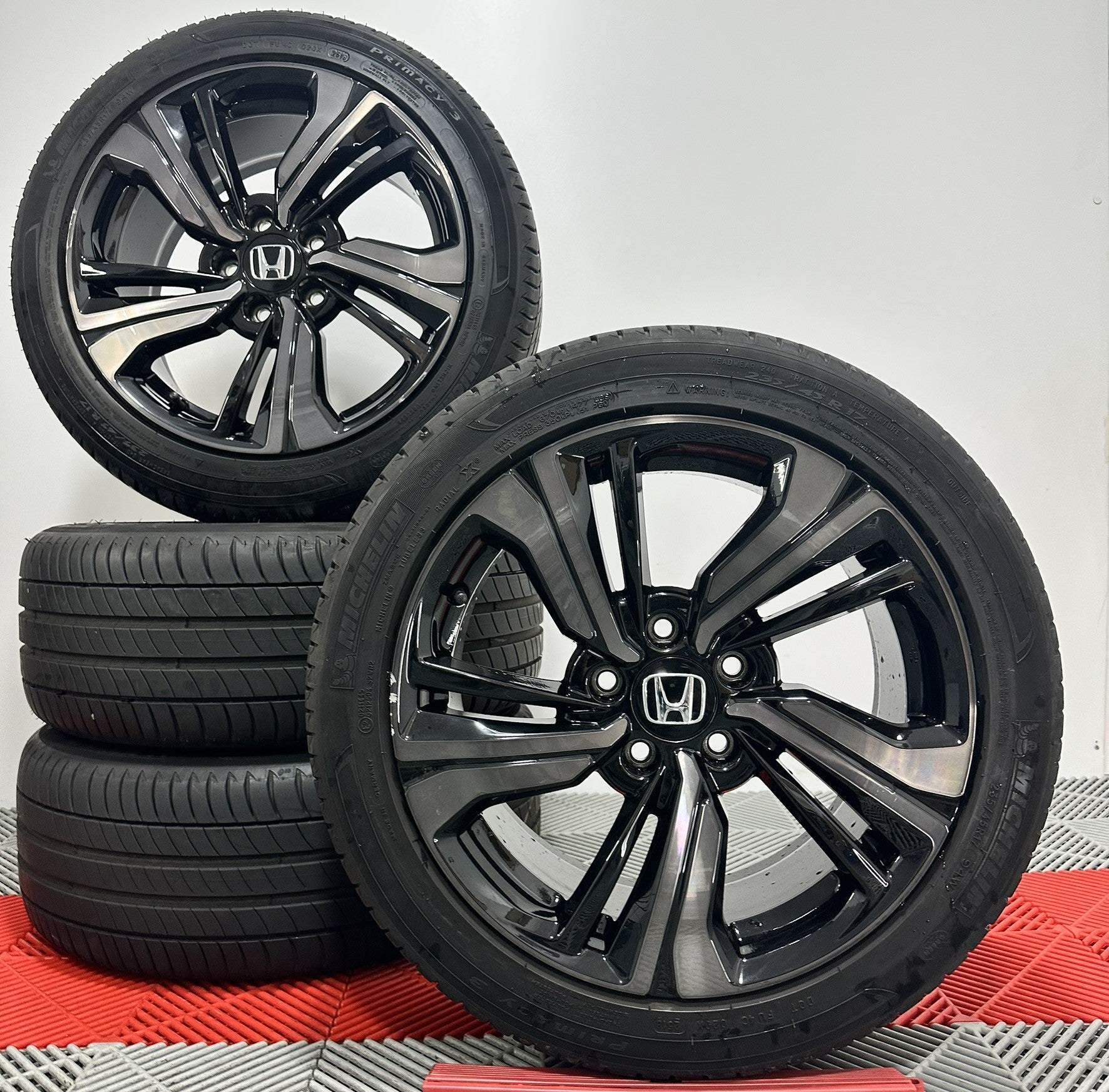 ☀️Jante Honda Civic R17 anv vara 235/45 R17