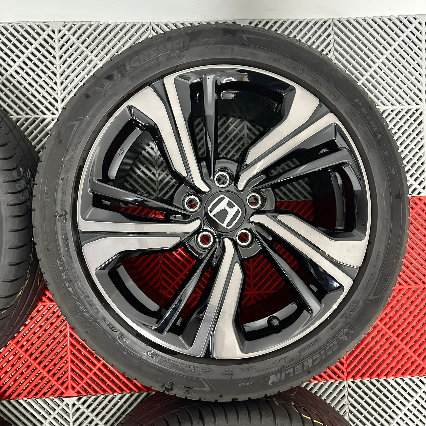 ☀️Jante Honda Civic R17 anv vara 235/45 R17