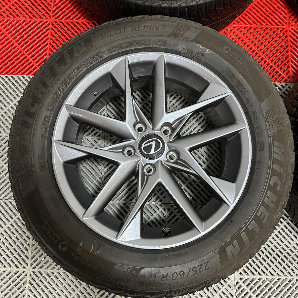 ❄️Jante Lexus LBX R17 anvelope iarna 225/60 R17
