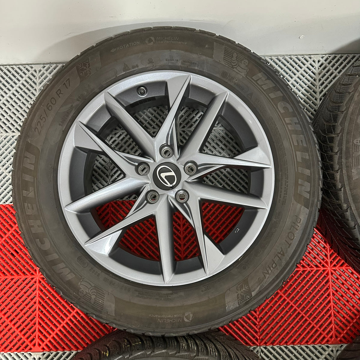 ❄️Jante Lexus LBX R17 anvelope iarna 225/60 R17