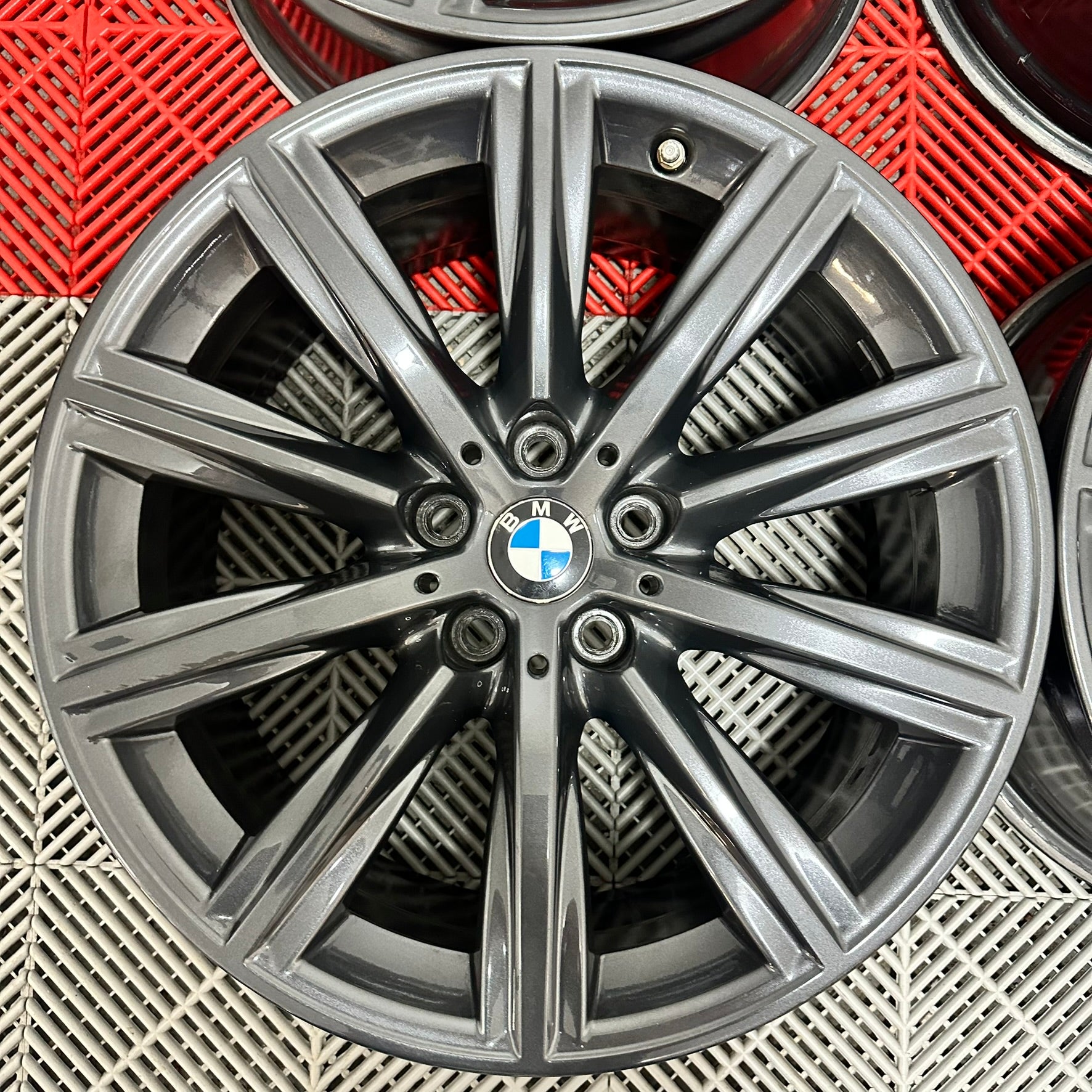 Jante BMW Seria 5 G30 G31 R18