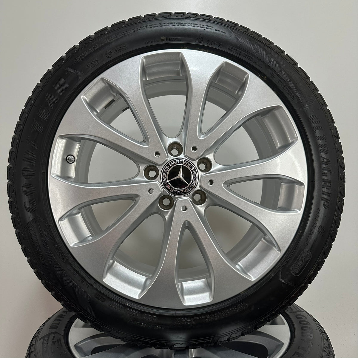 ❄️Jante Mercedes E Class V Class W213 W212 W447  anv iarna 245/45/18