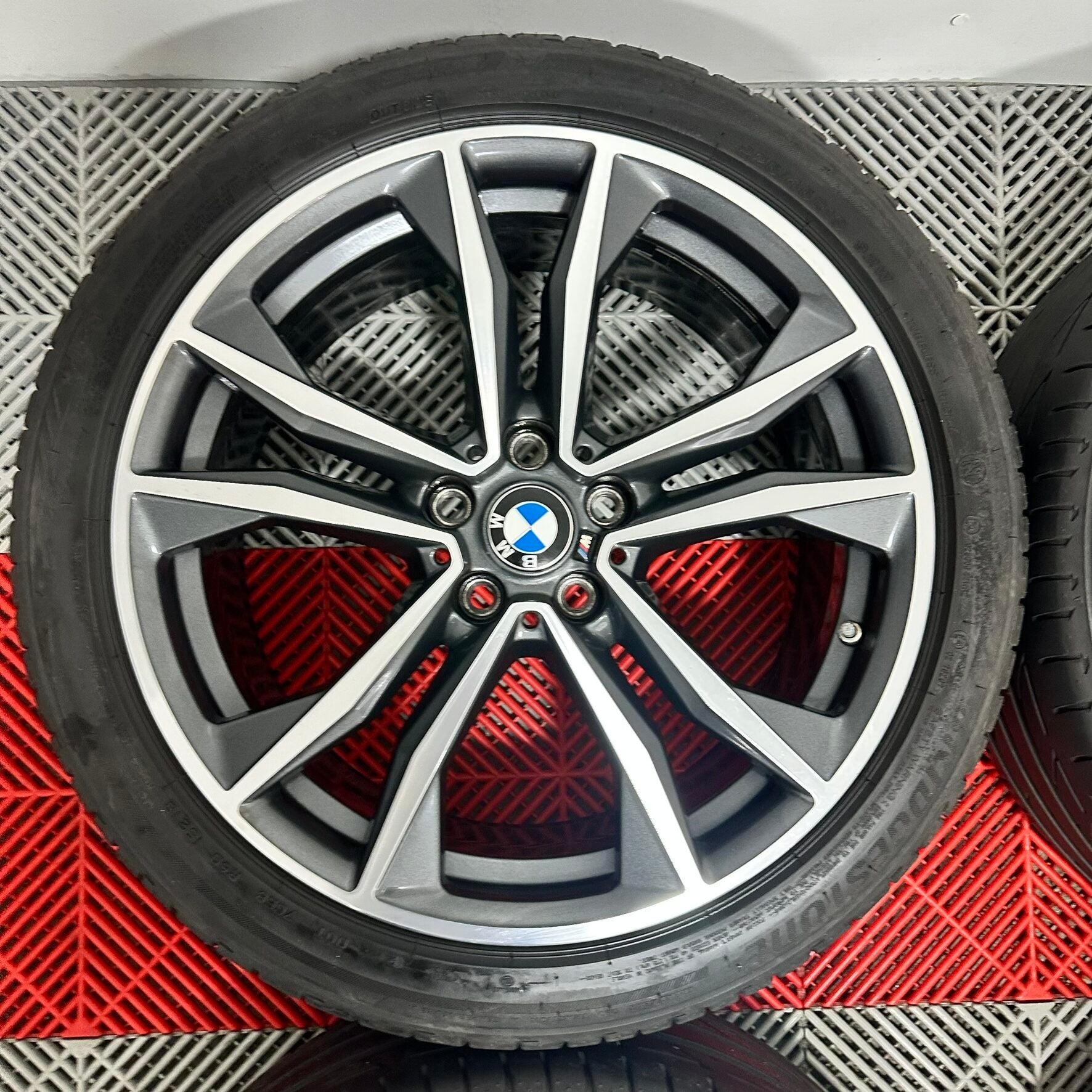 ☀️Jante BMW X1 X2 R19 M anv vara 225 45 19