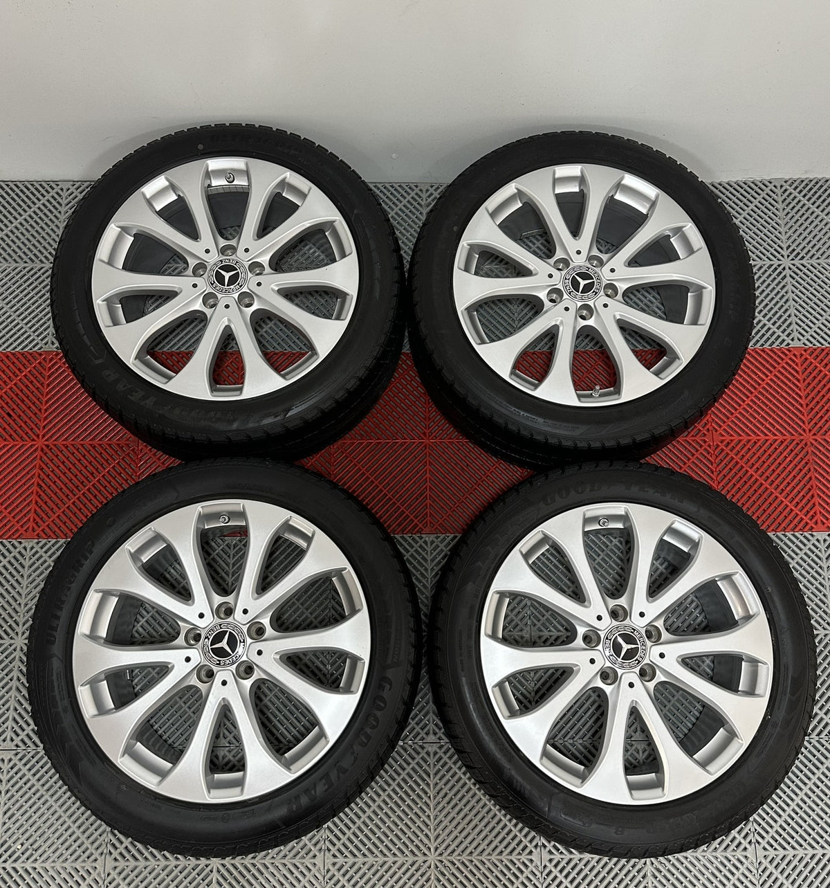 ❄️Jante Mercedes E Class V Class W213 W212 W447  anv iarna 245/45/18