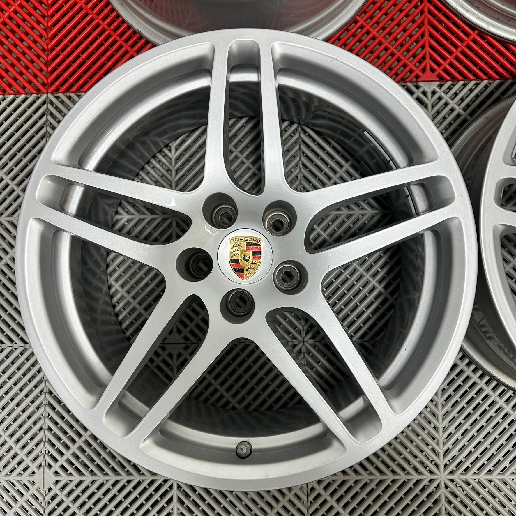 Jante Porsche Macan R18