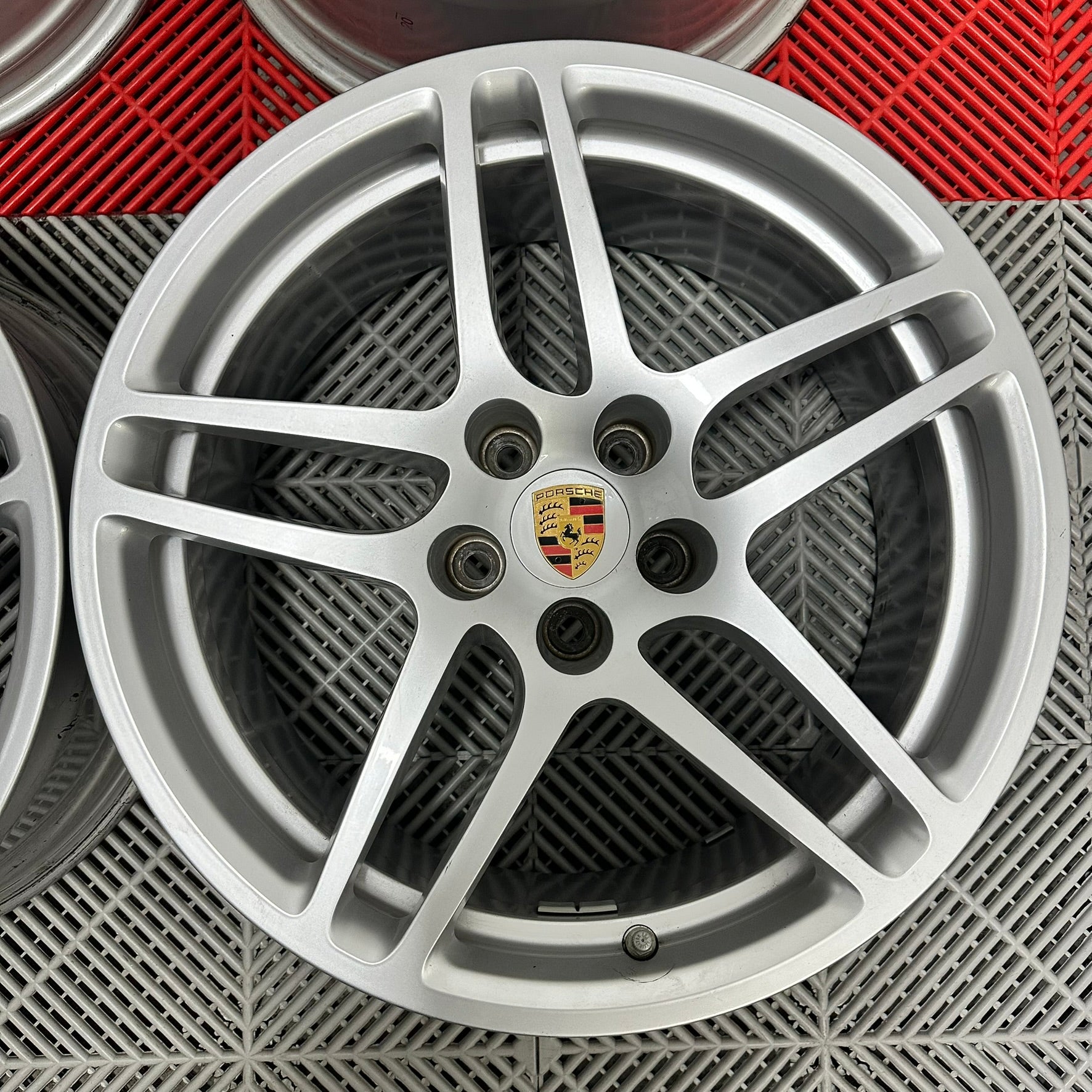 Jante Porsche Macan R18