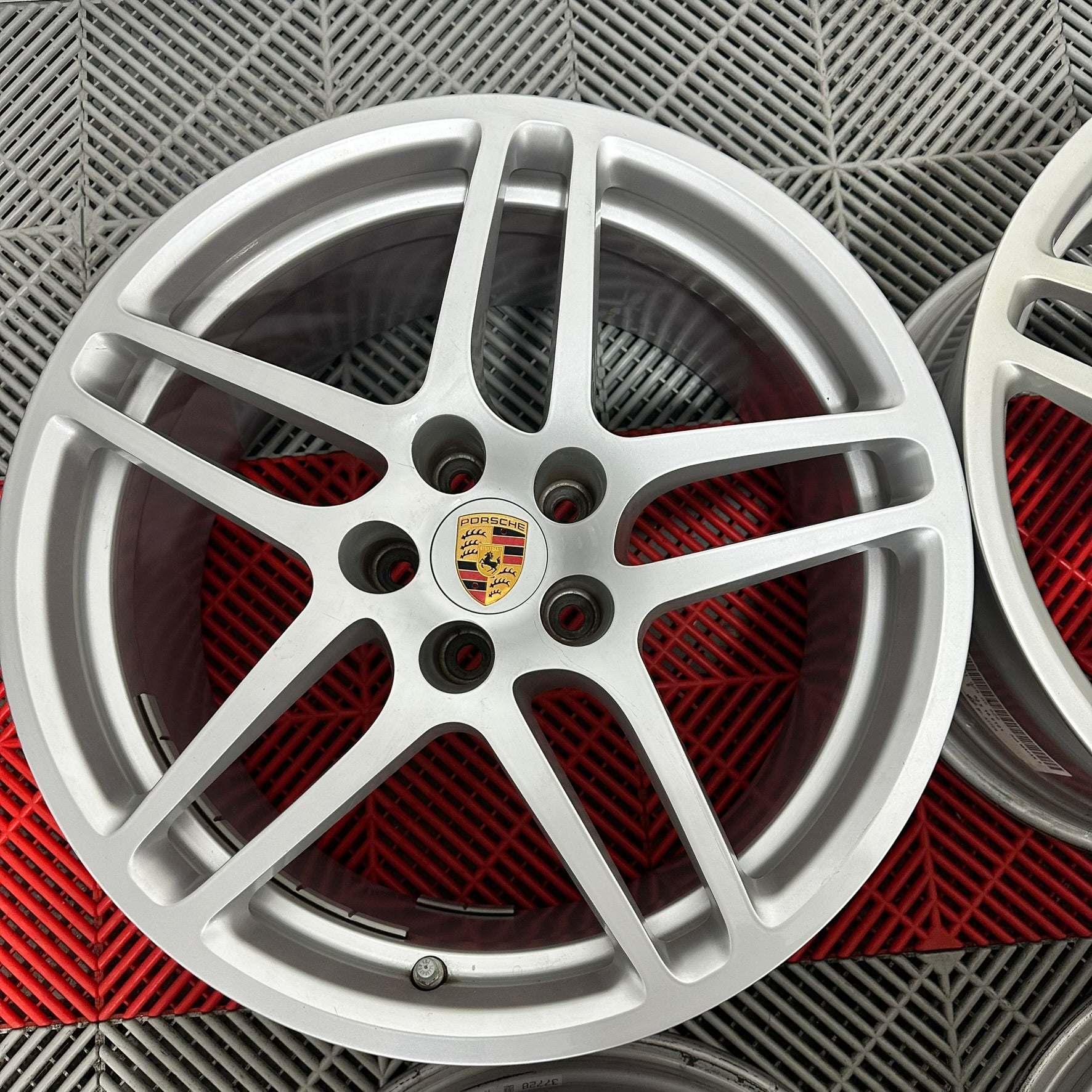 Jante Porsche Macan R18