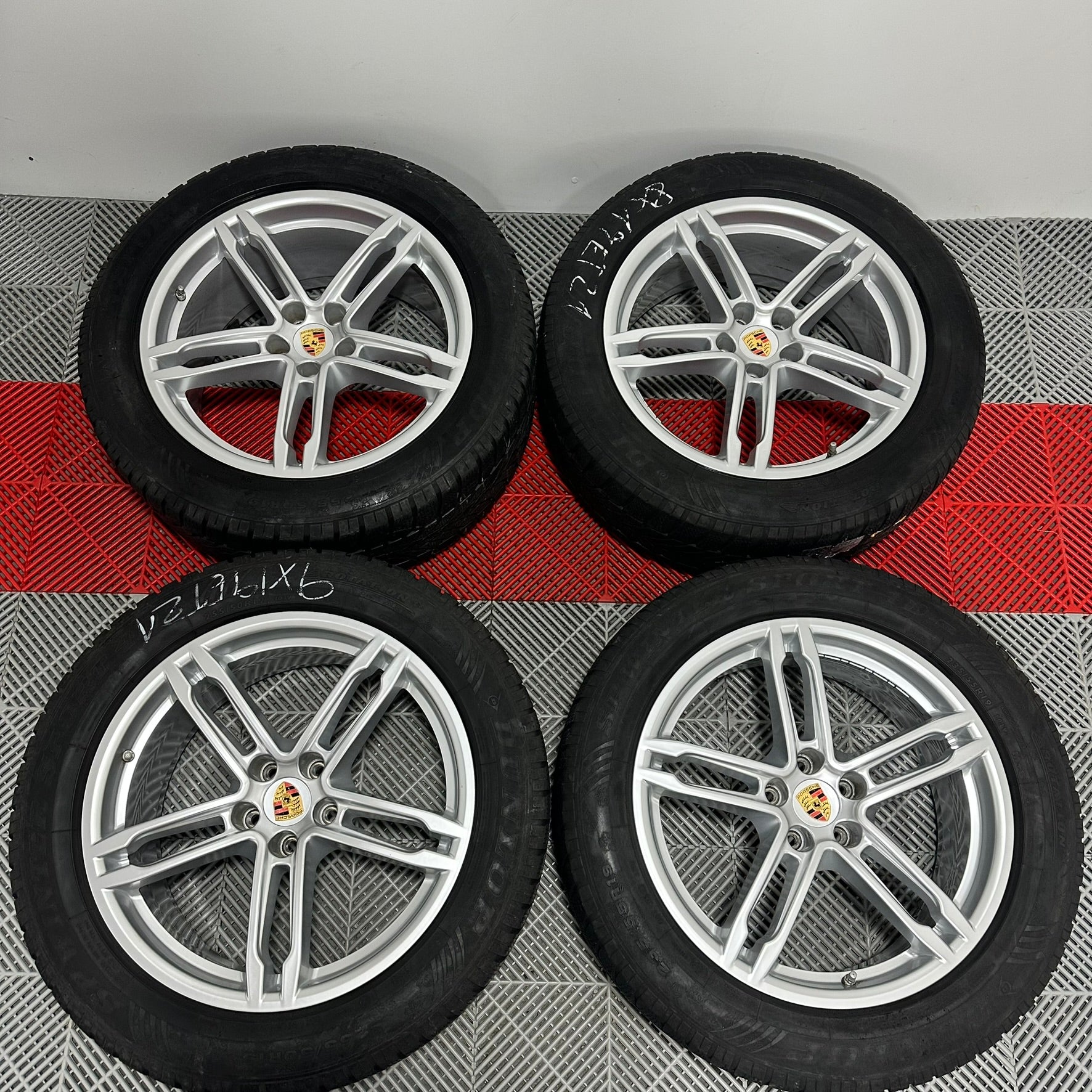 ❄️Jante Porsche Macan R19 anv iarna