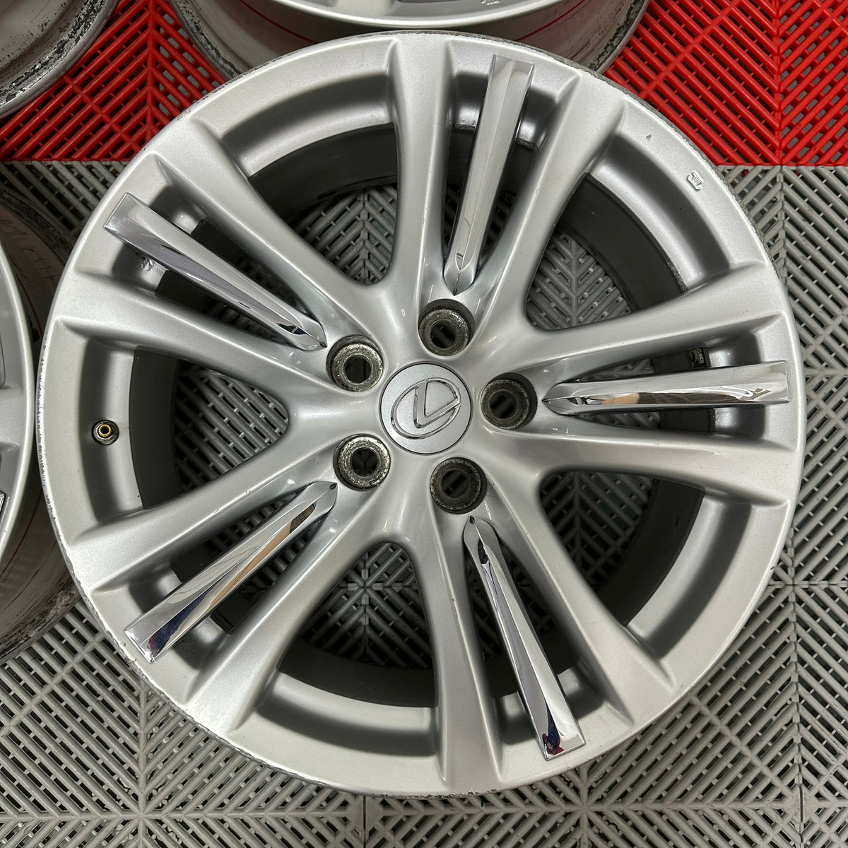Jante Lexus GS R18