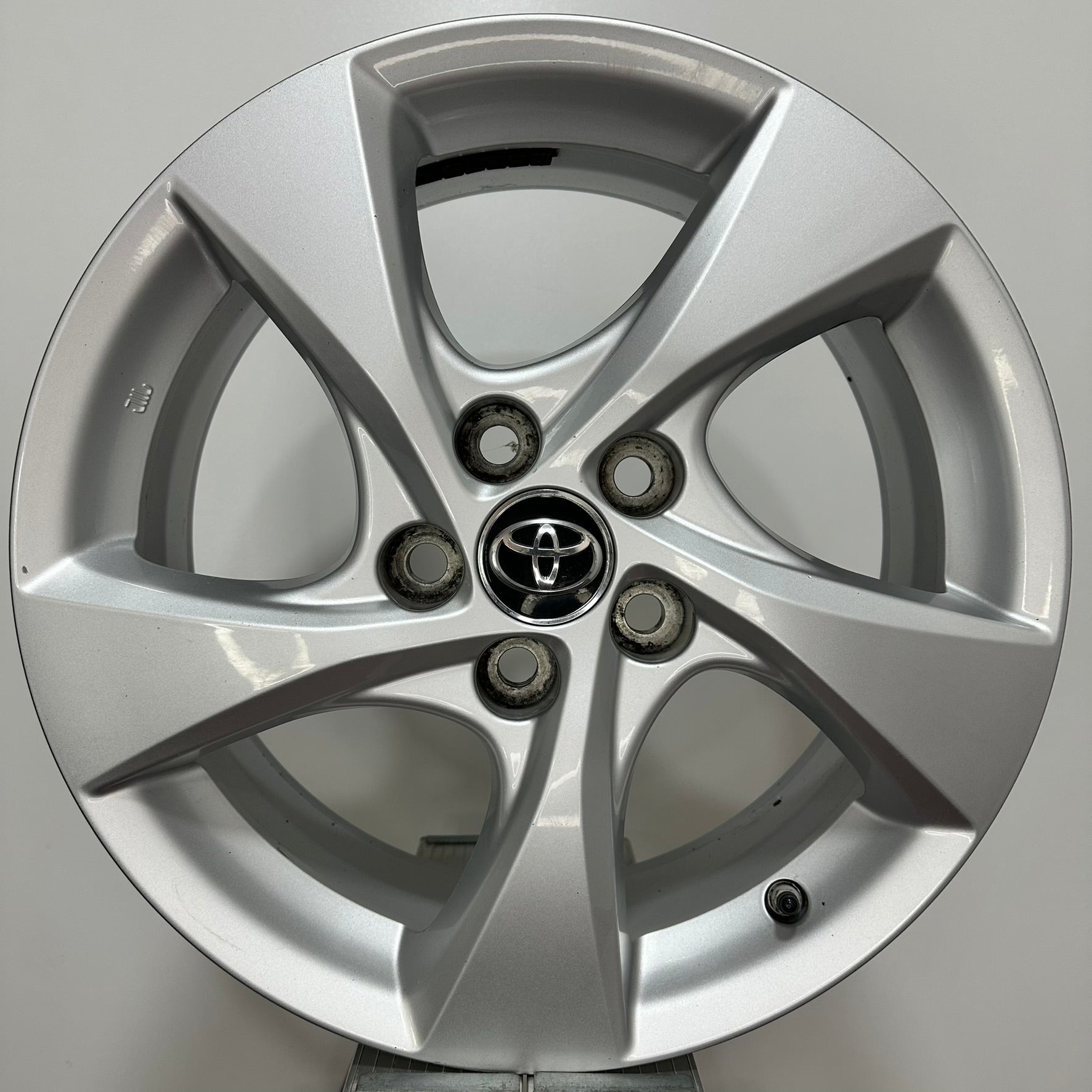 Jante Toyota C-HR CHR Yaris Cross R17