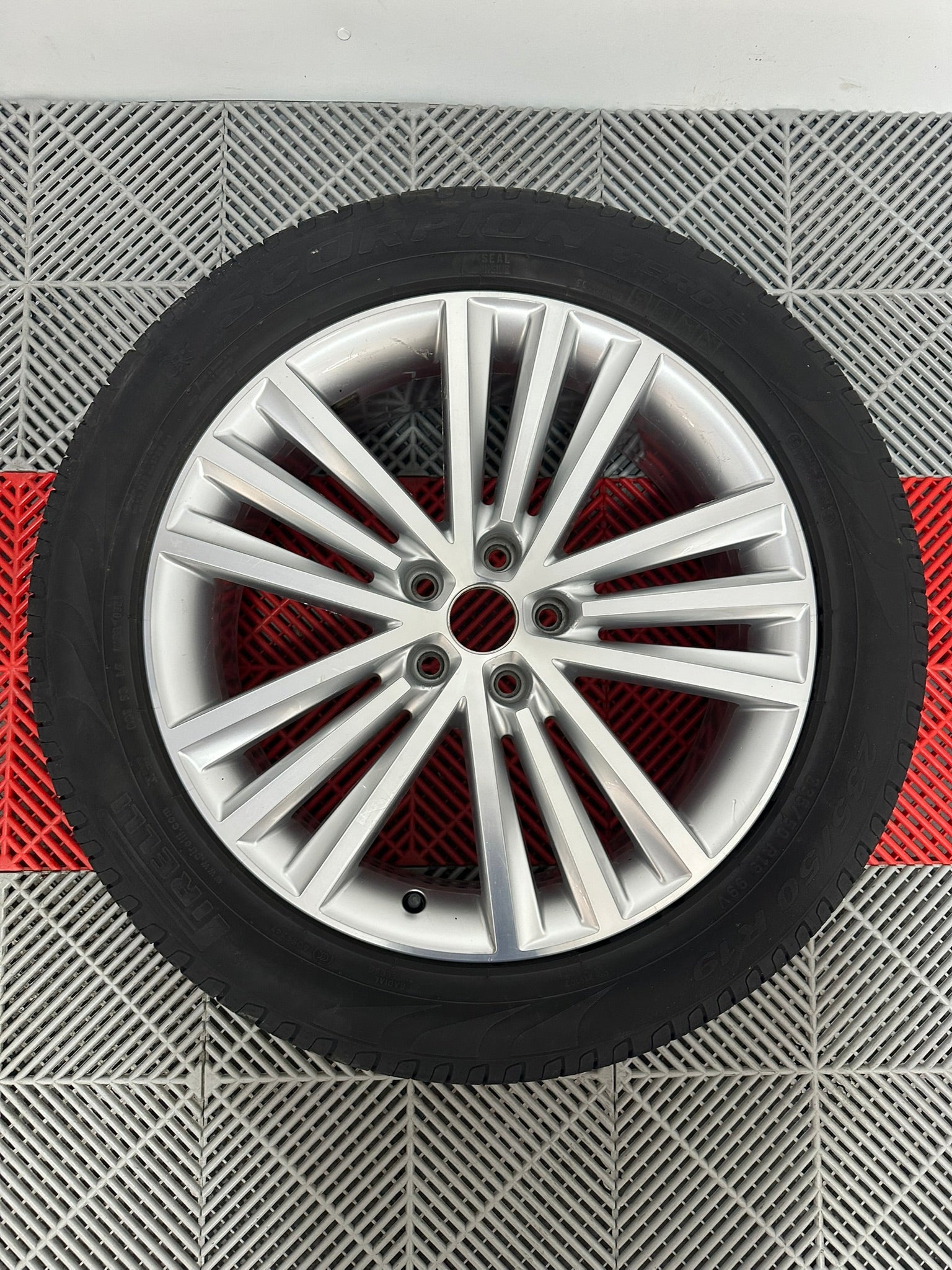 Janta Skoda Kodiaq 1 buc R19 TVA19% roata rezerva 235/50 19