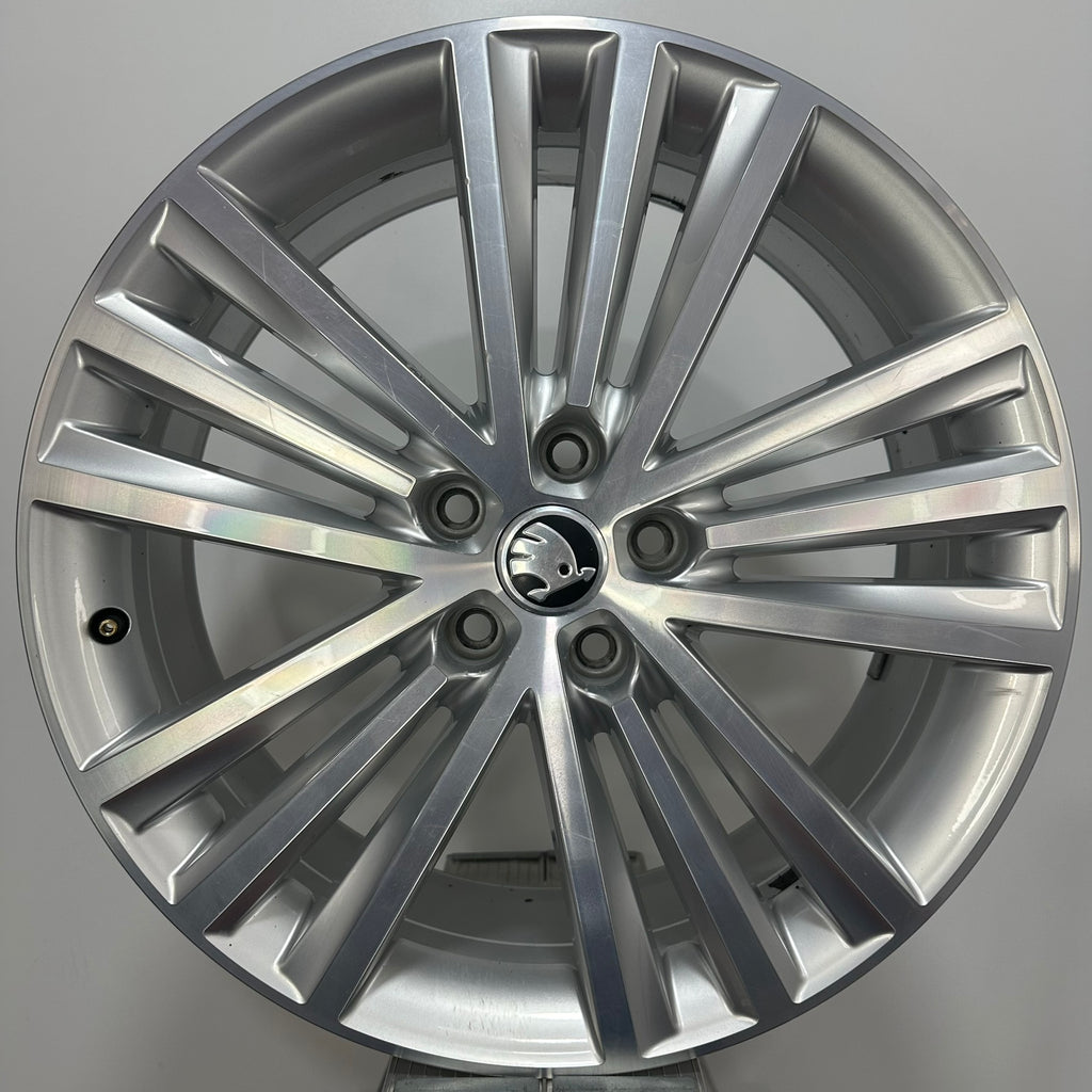 1x Janta Skoda Kodiaq R19 roata rezerva