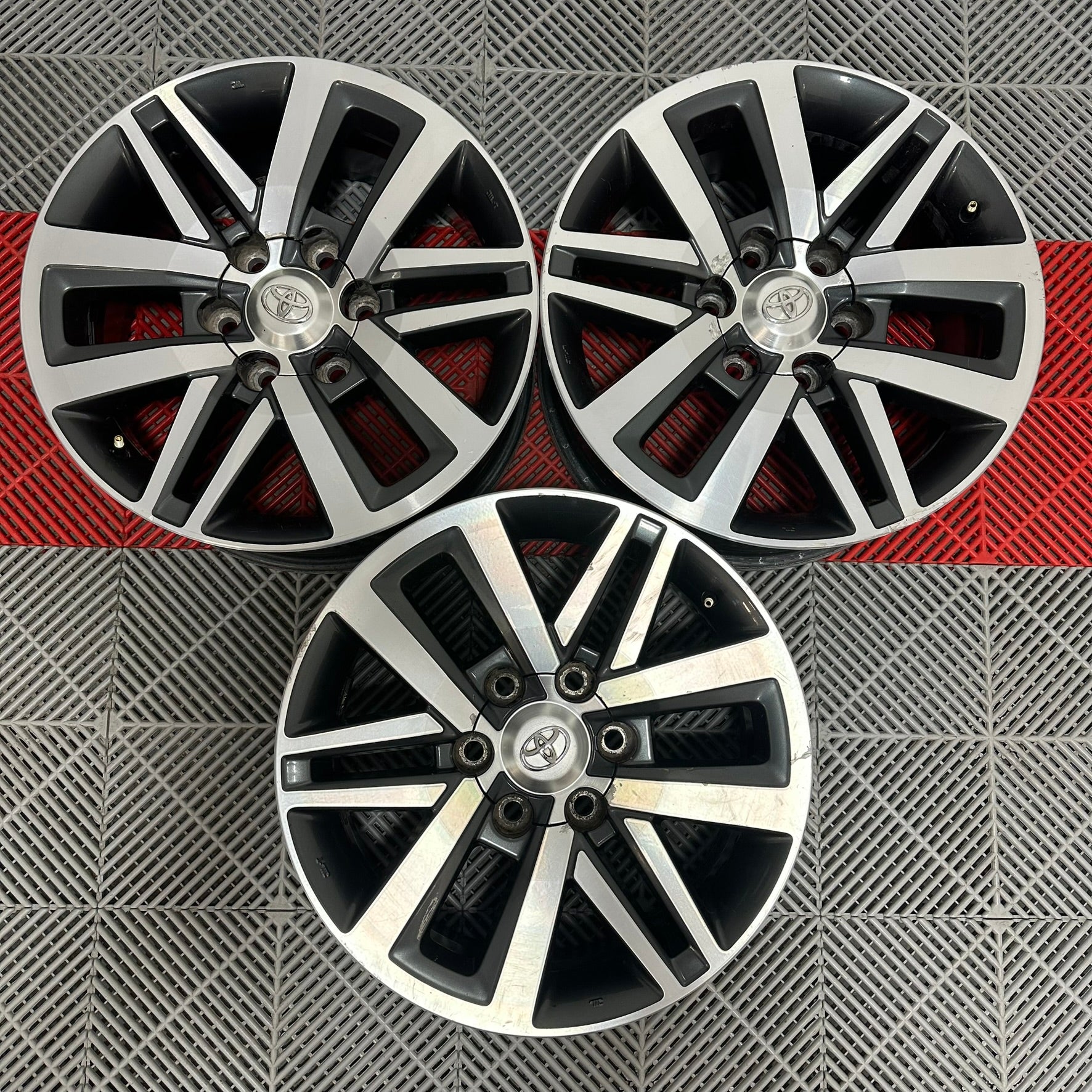 Janta Toyota Hilux 1 BUC R18 roata rezerva