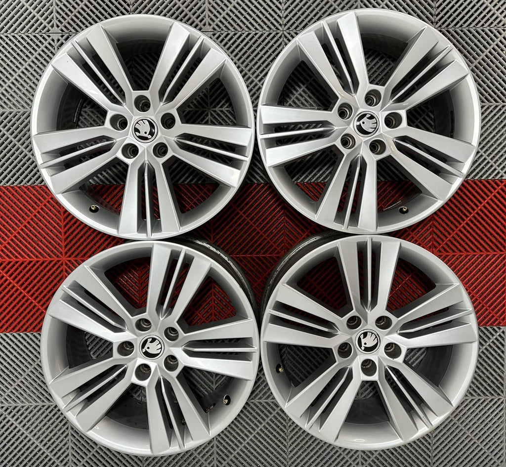 Jante Skoda Octavia R18 "Pictoris"