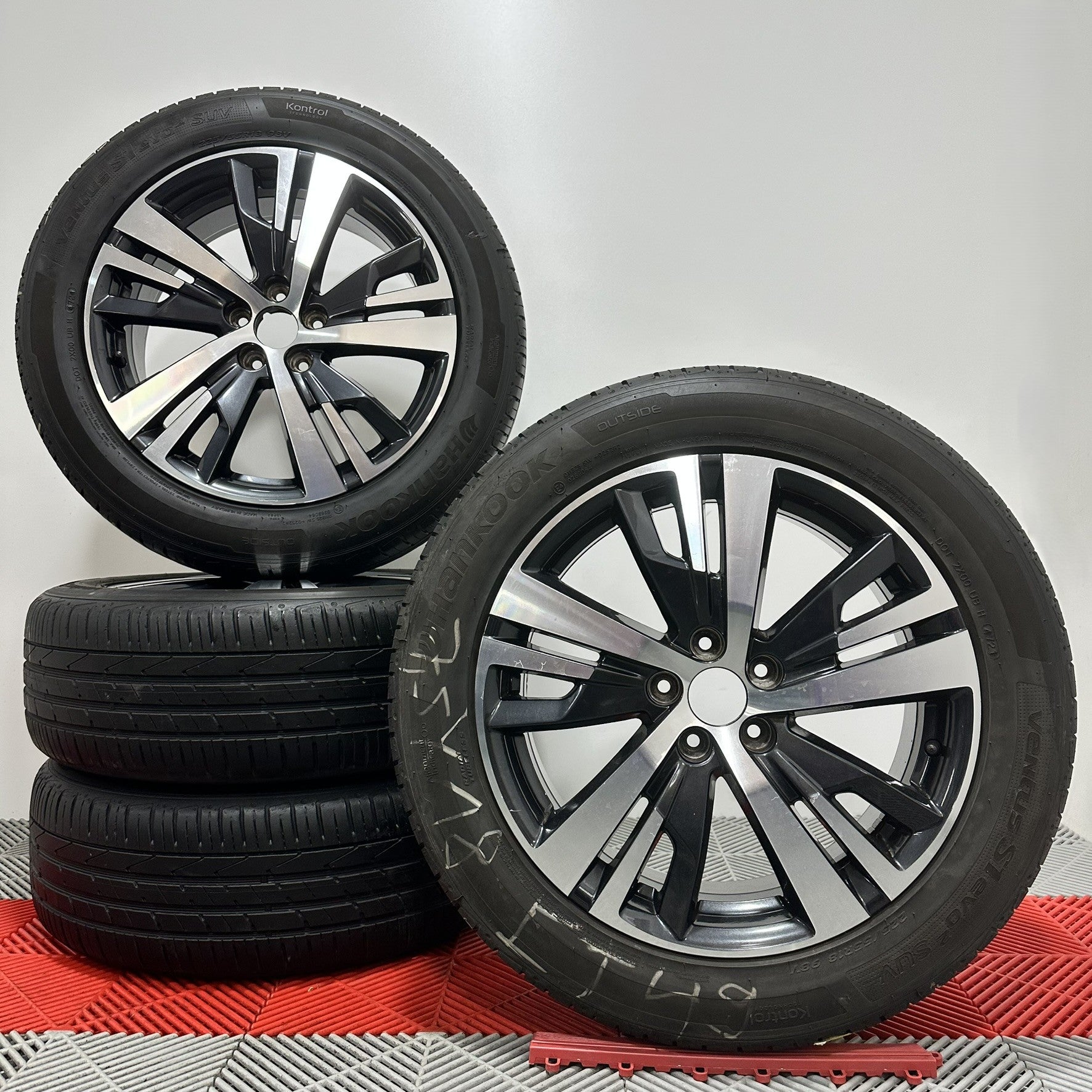 ☀️Jante Peugeot 3008 R18  anv vara 225 55 18