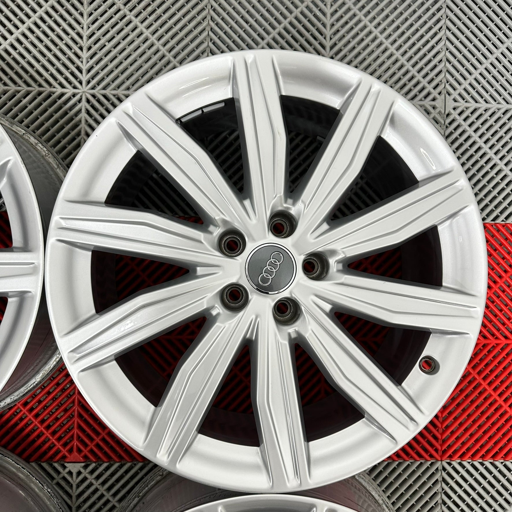 Jante Audi A6 4K R19
