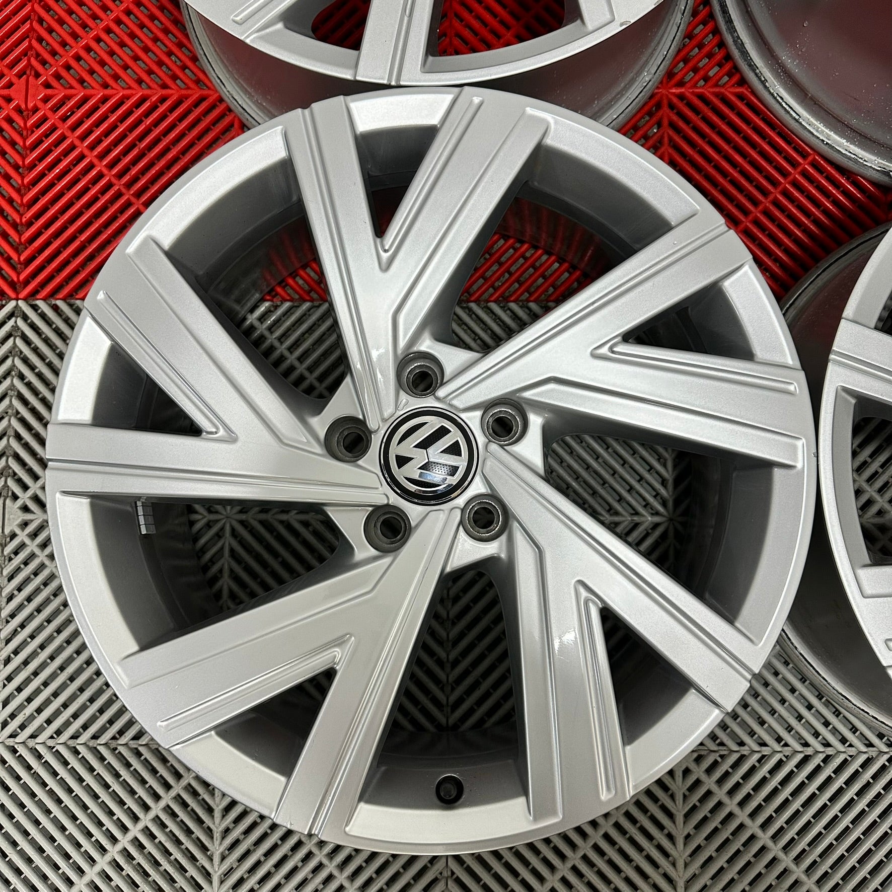 Jante VW Golf GTI R18 "Bergamo"