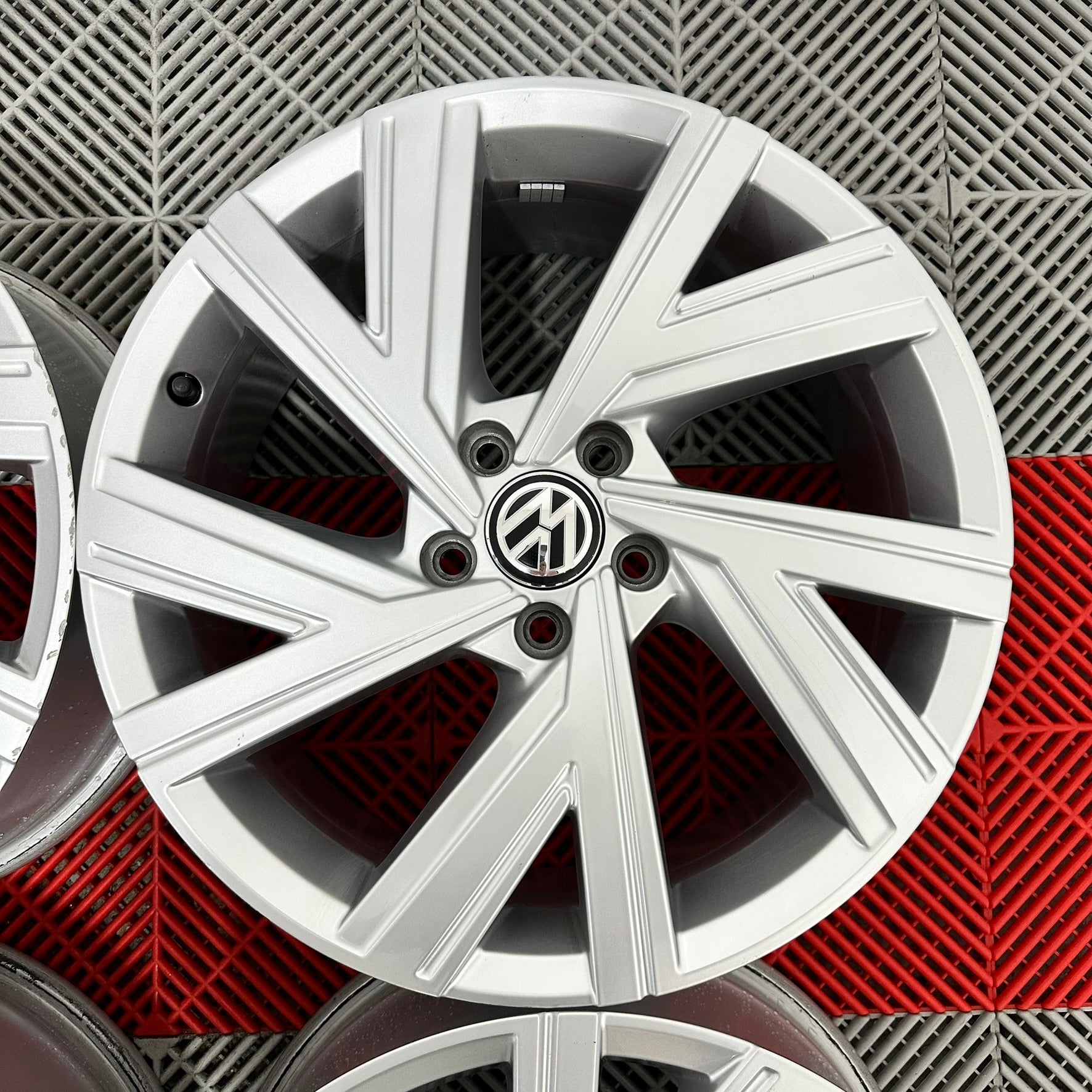 Jante VW Golf GTI R18 "Bergamo"