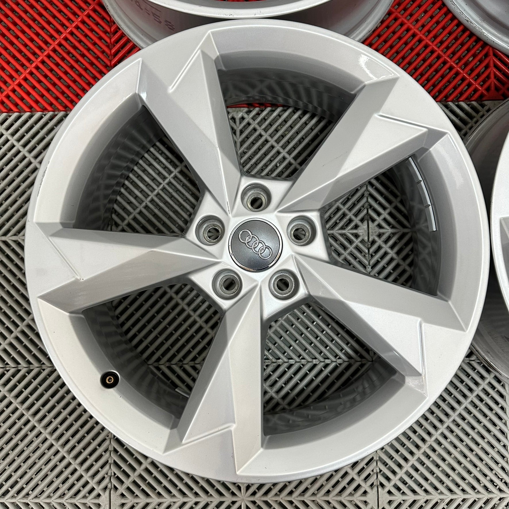 Jante Audi Q3 R19