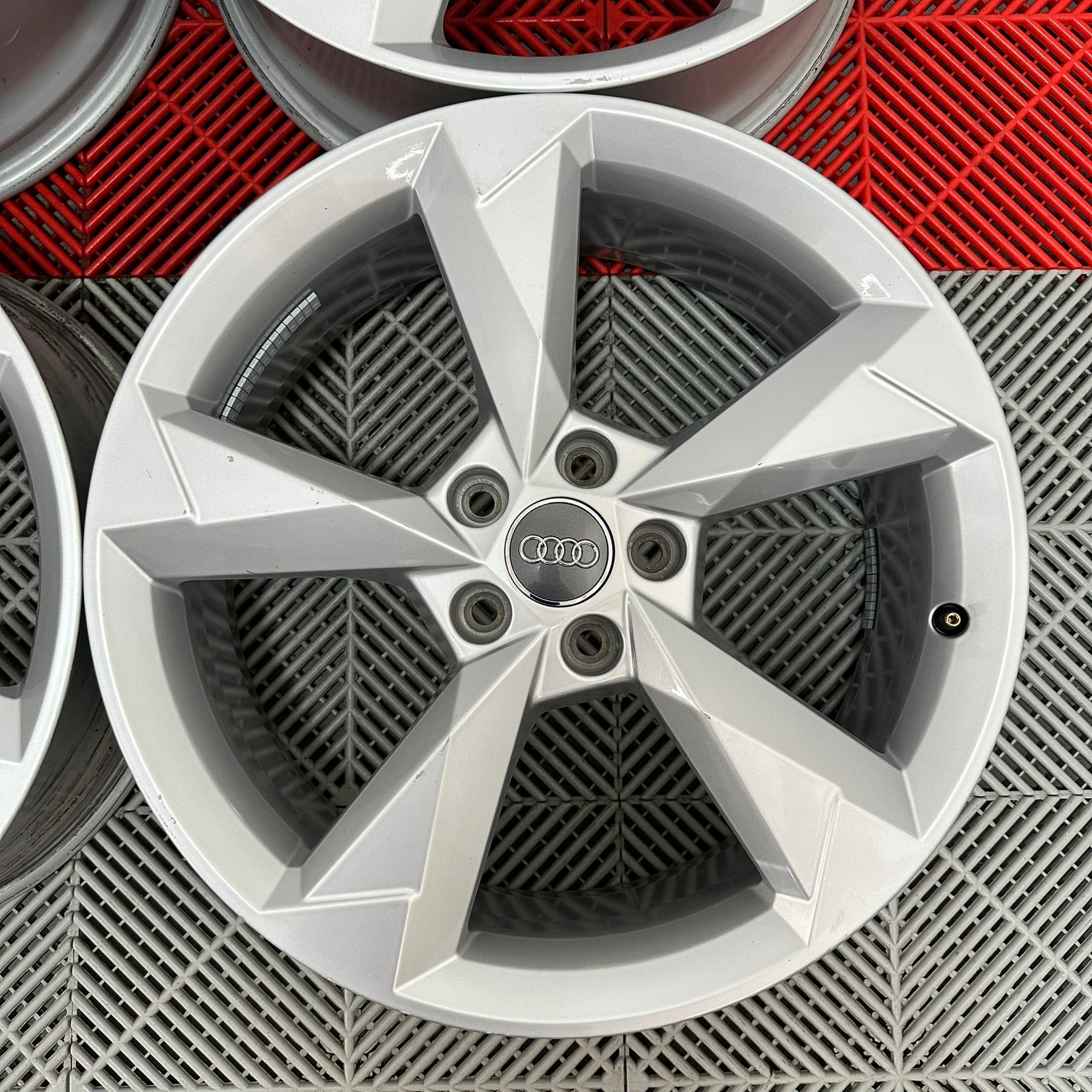 Jante Audi Q3 R19