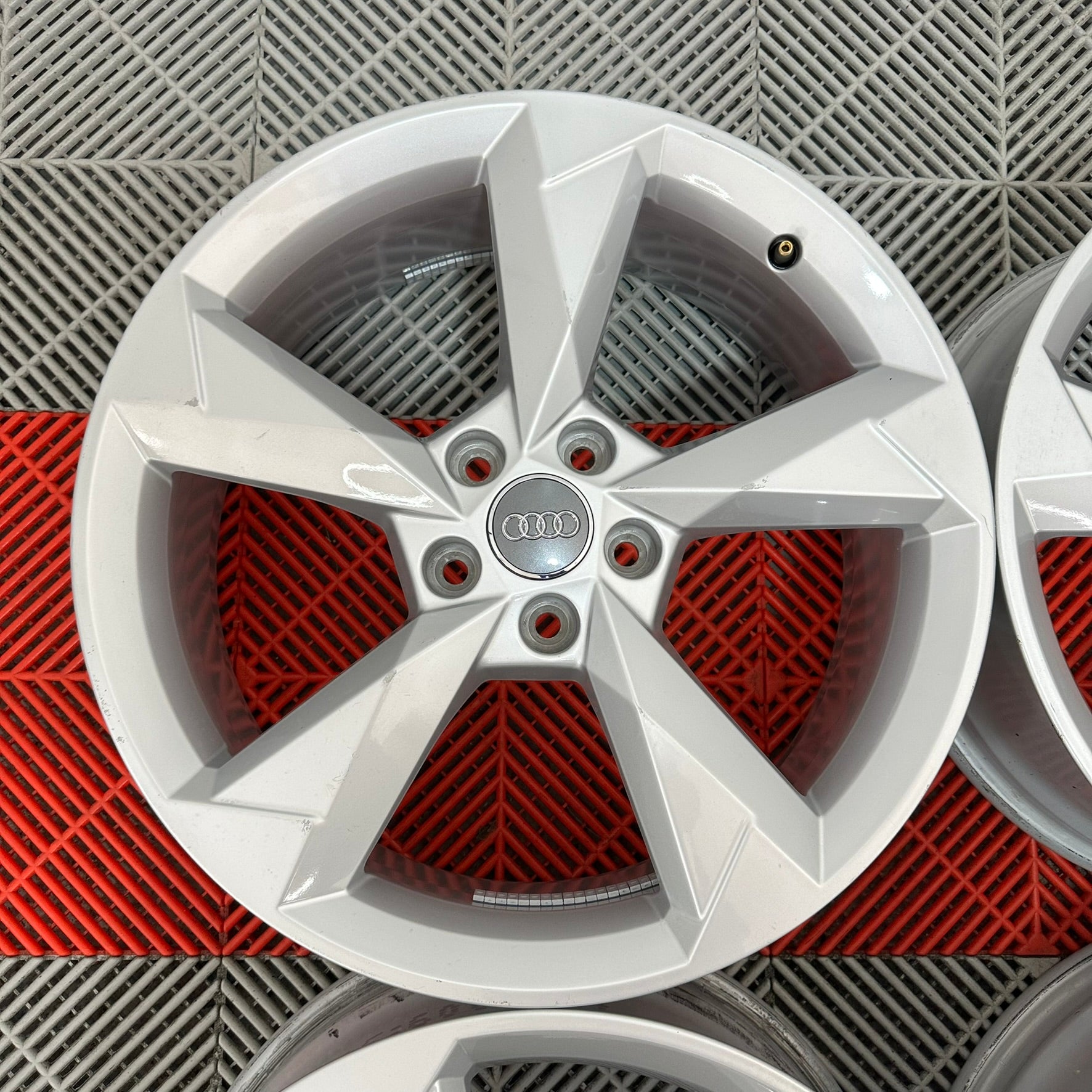 Jante Audi Q3 R19