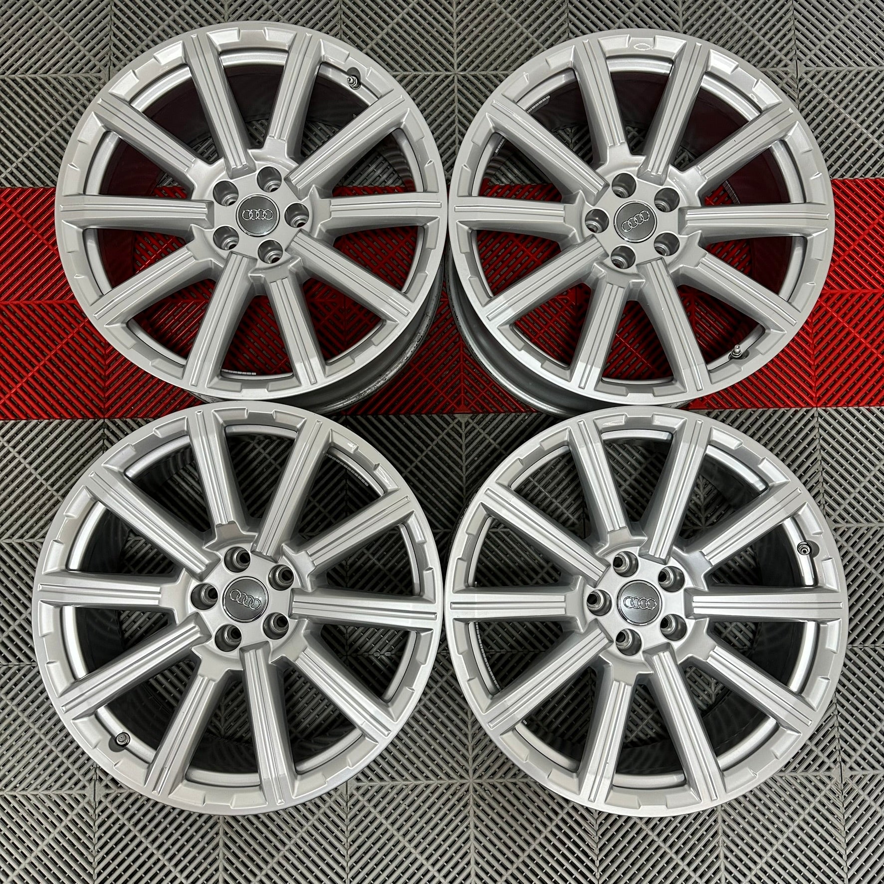 Jante Audi Q7 4M R20