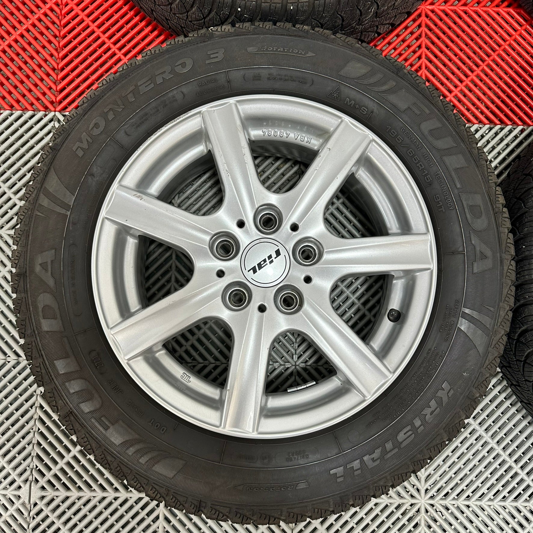 ❄️Jante VW Audi Skoda Seat R15 anv195 65 15  golf caddy passat leon altea octavia