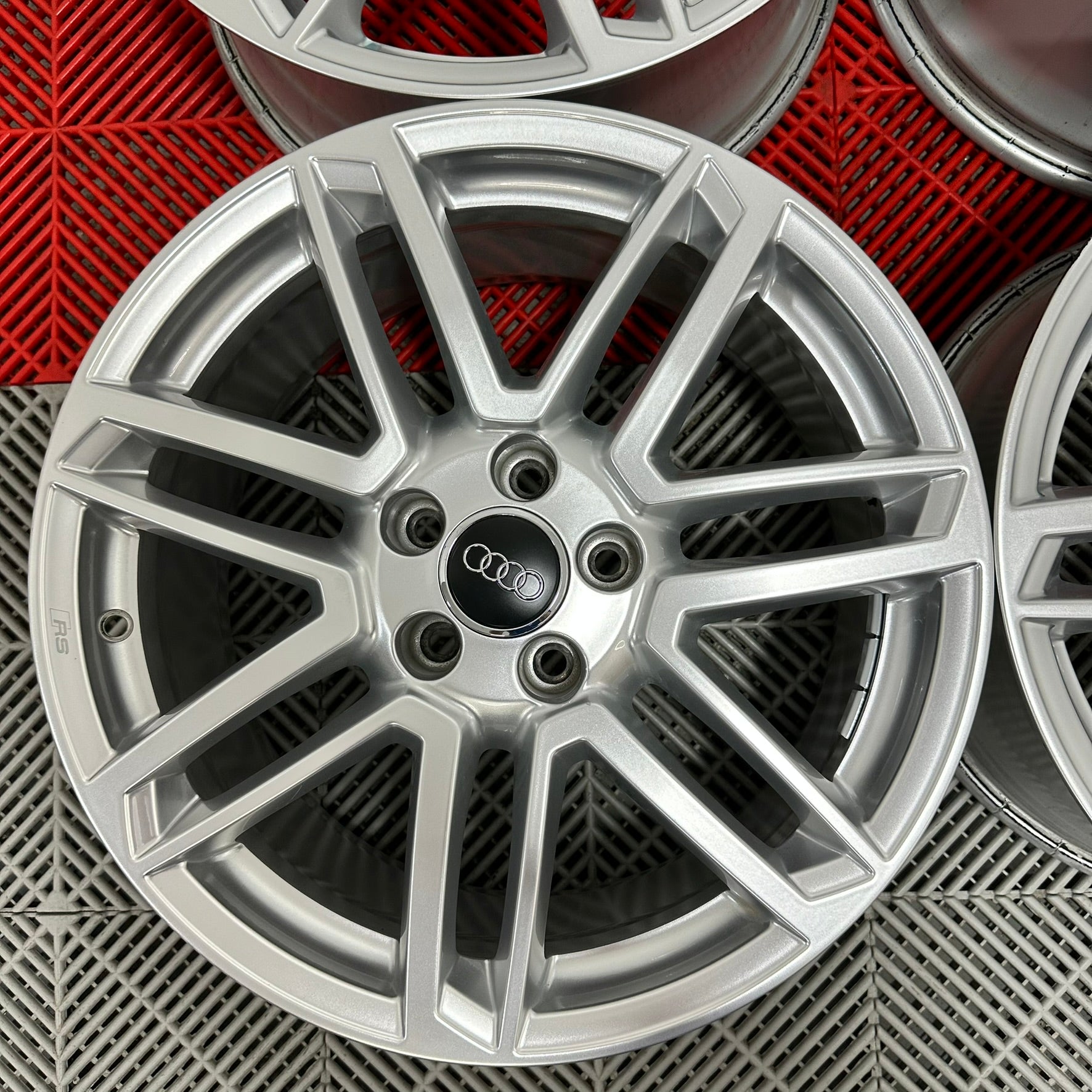 Jante Audi TT  TTS A3 R18