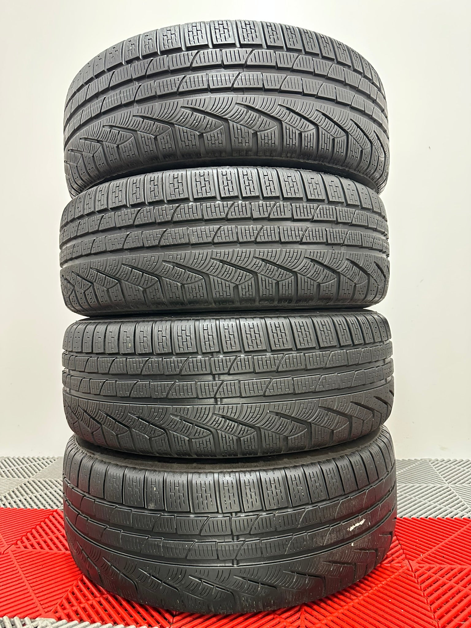 ❄️Jante VW Tiguan "Sebring" anv iarna 235/55 R18