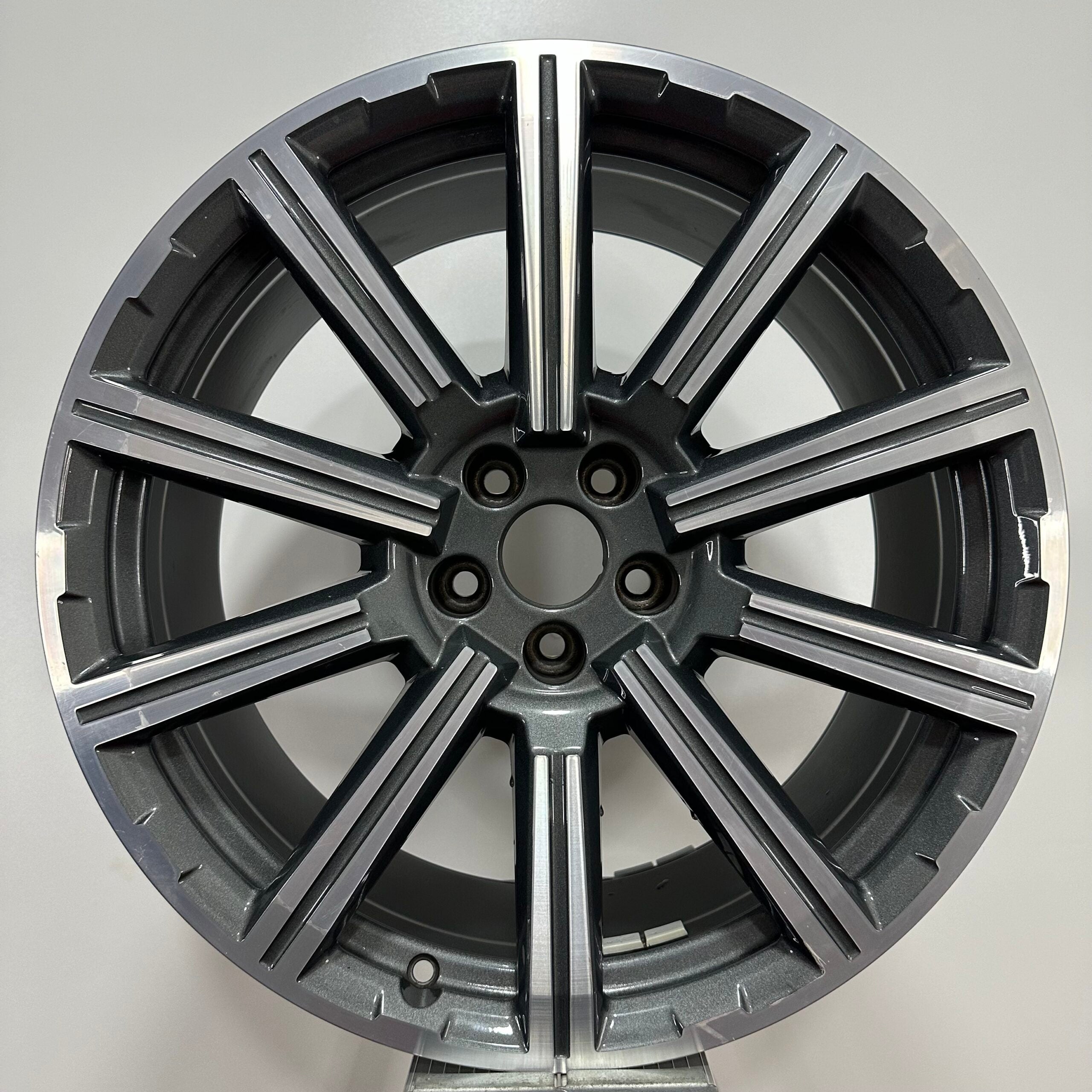 Janta Audi 9.0Jx20 ET33 Q7 4m