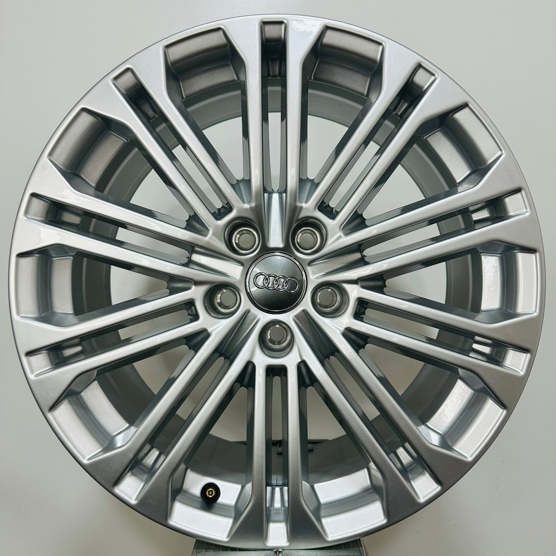 Jante Audi A5 R18 NOI A4 A6 Q5