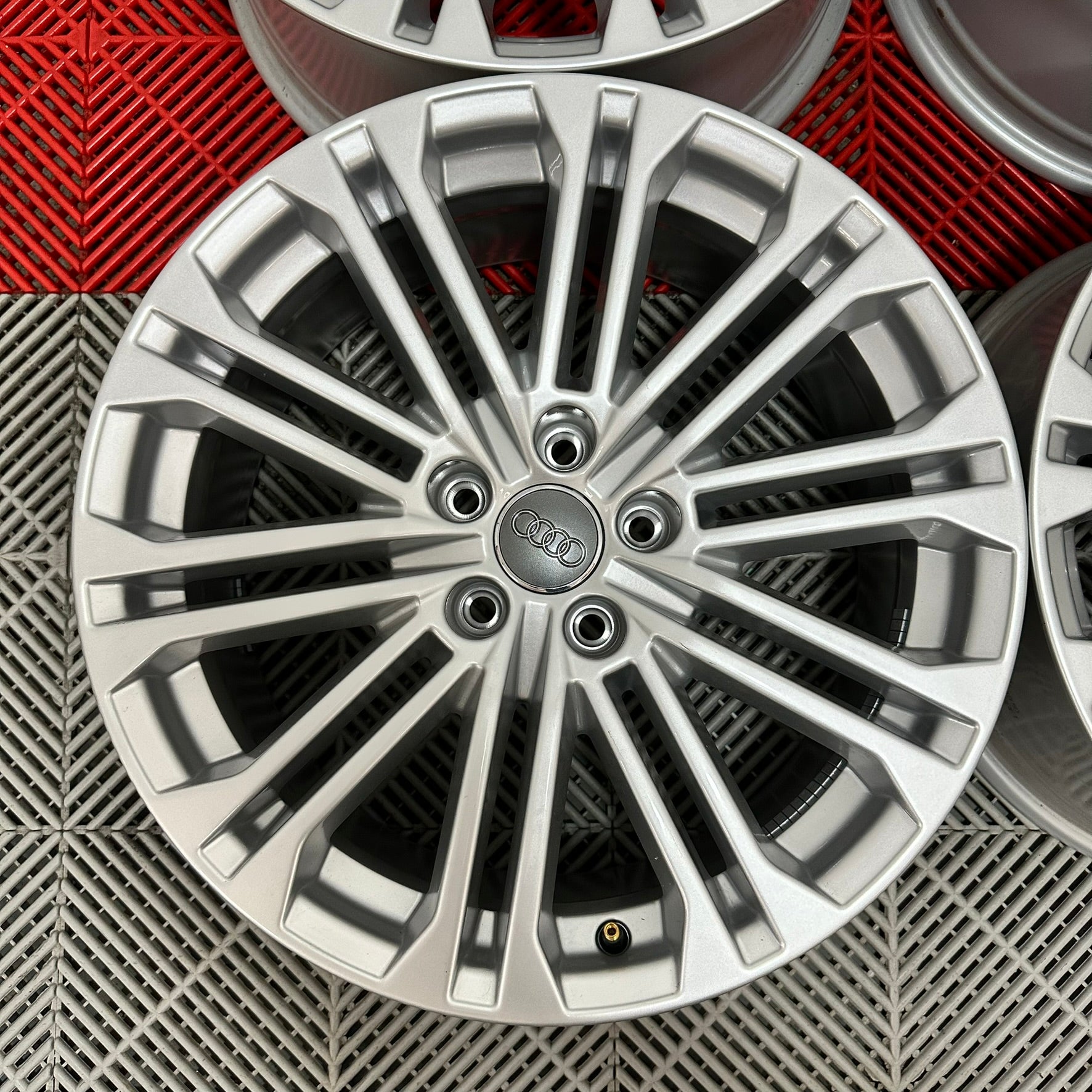 Jante Audi A5 R18 NOI A4 A6 Q5