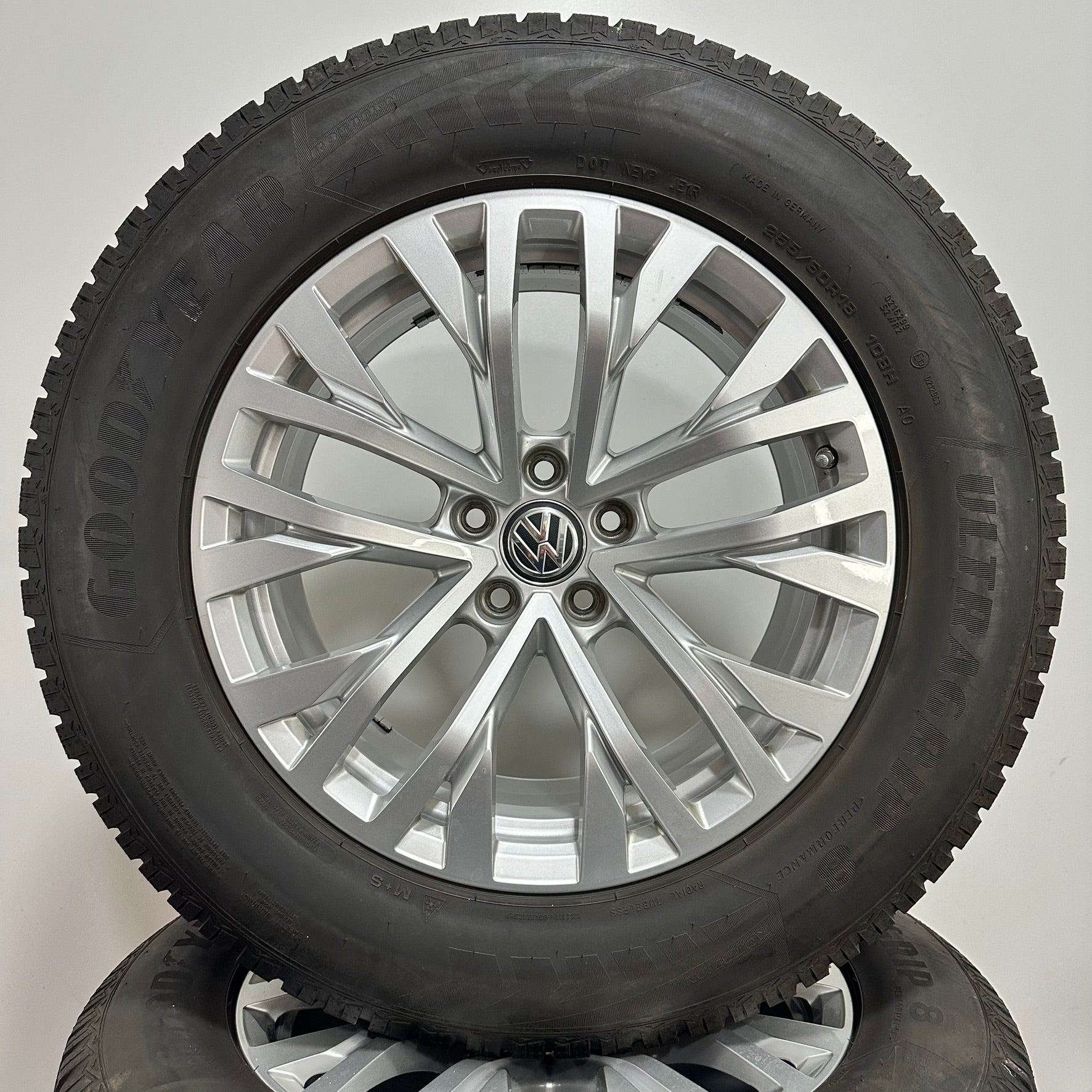 ❄️Jante VW Touareg III R18 anv iarna 255 60 18