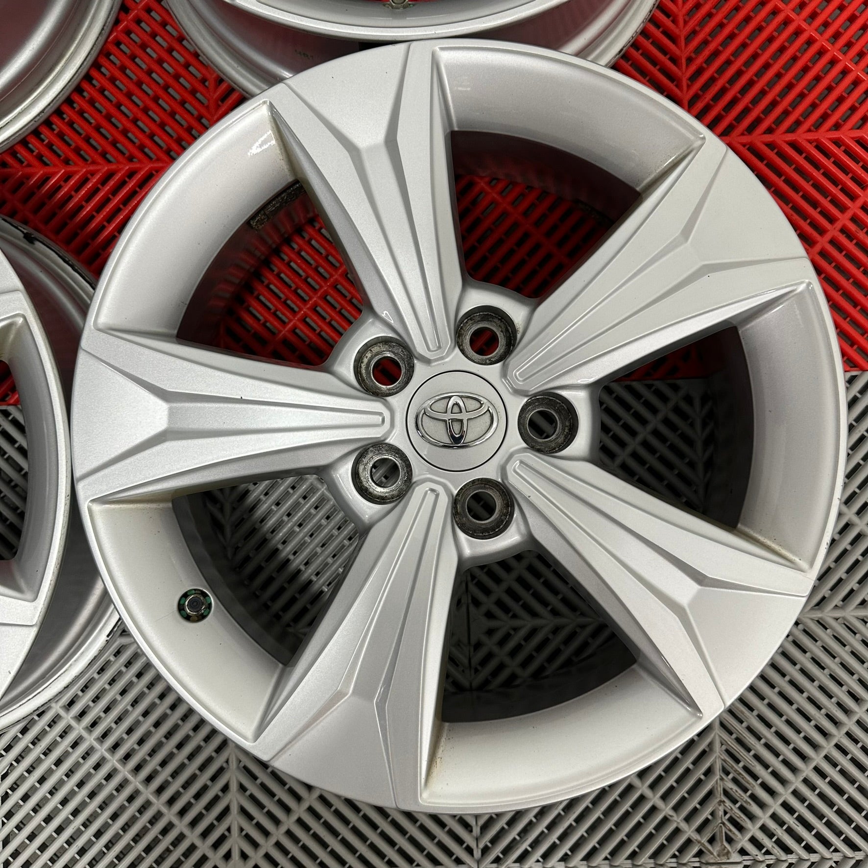 Jante Toyota C-HR  Yaris- Corolla- Cross  R 17