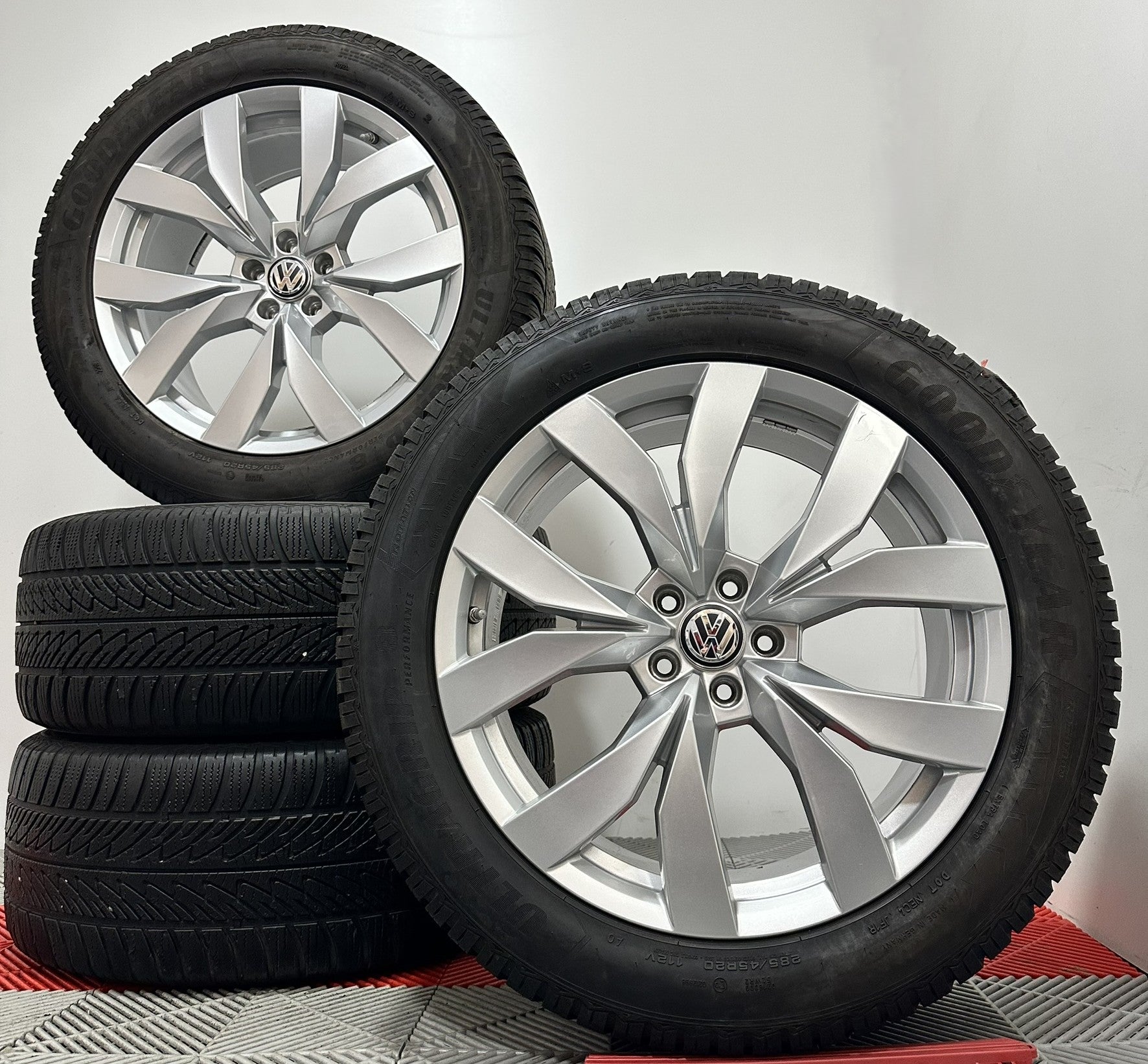 ❄️Jante VW Touareg III R20 " Montero" iarna 285 45 R20