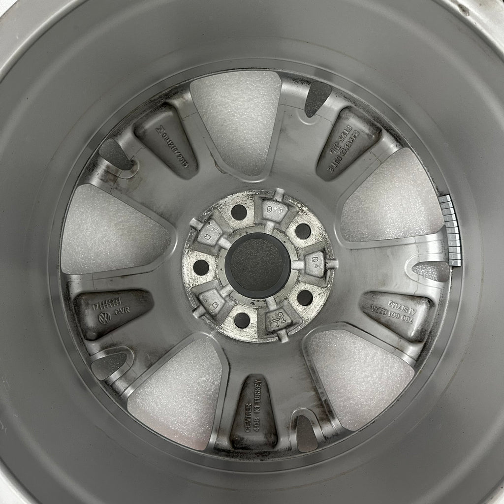 Janta VW Touareg R18 8jx18 ET 25