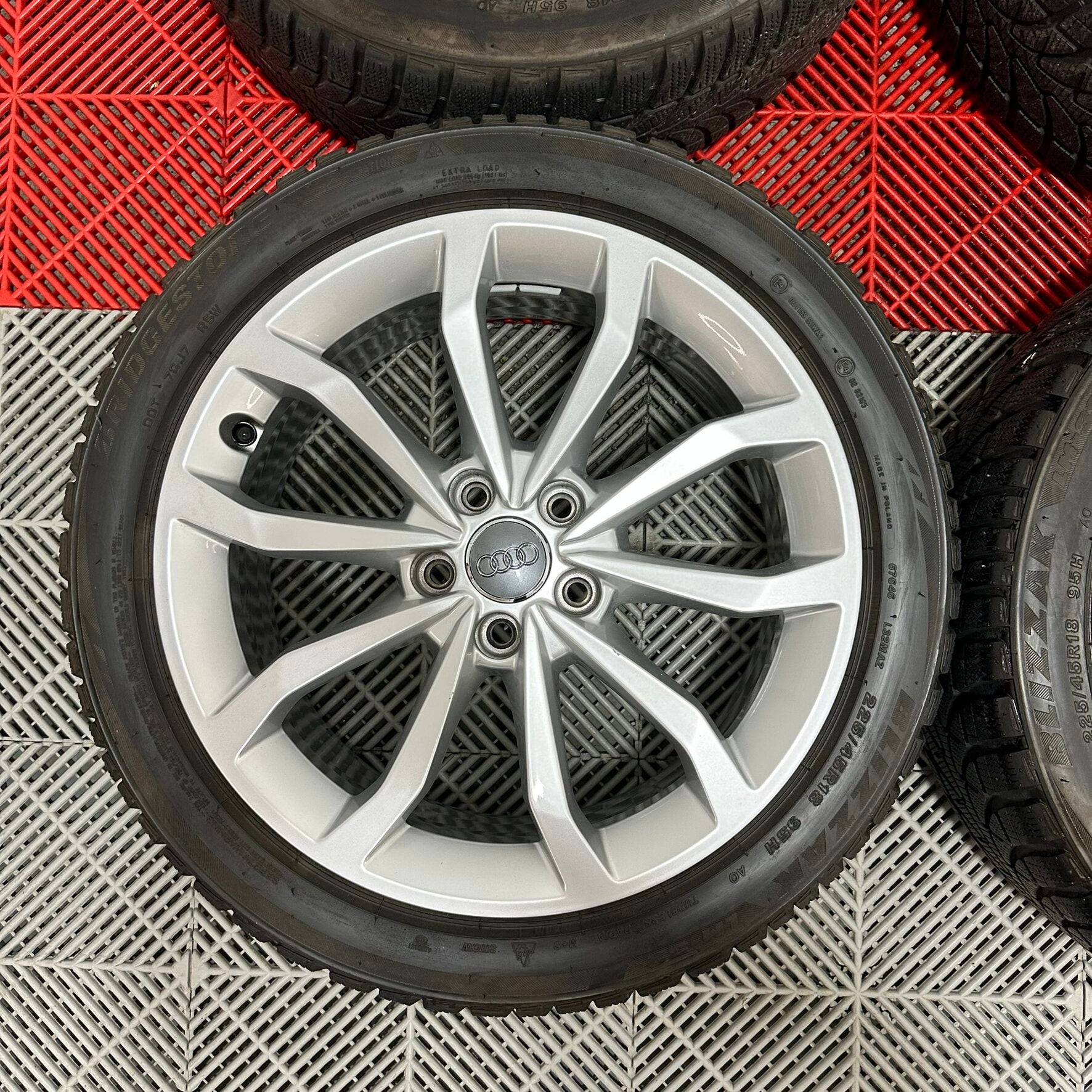❄️Jante Audi A4 B9 S-line R18 anv iarna 225/45 R18