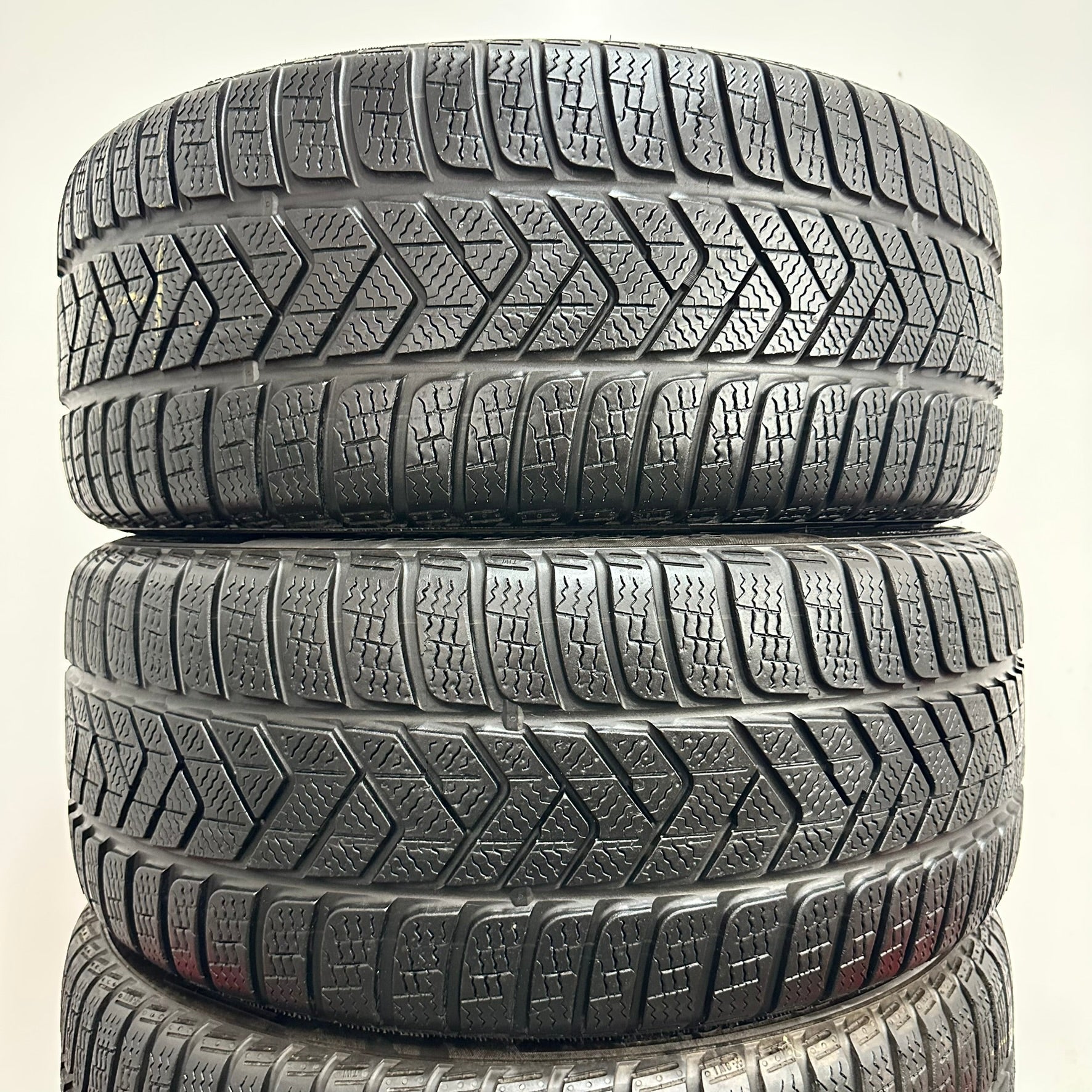 ❄️Jante Audi A4 B9 B8 R18 anv iarna 245/40 R18