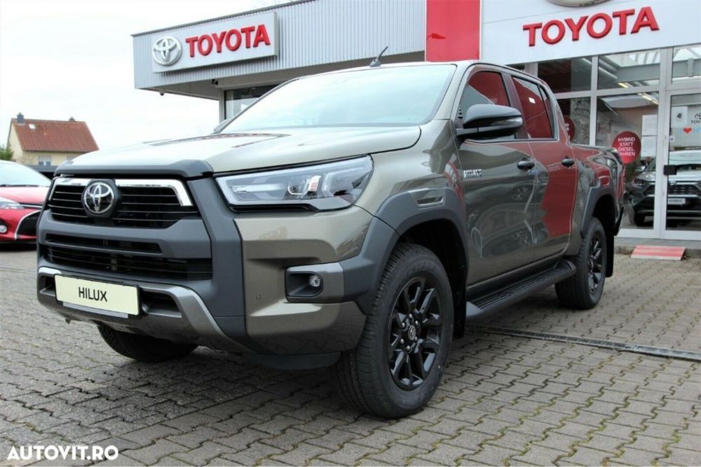 Jante Toyota Hilux Invincible Landcruiser R18